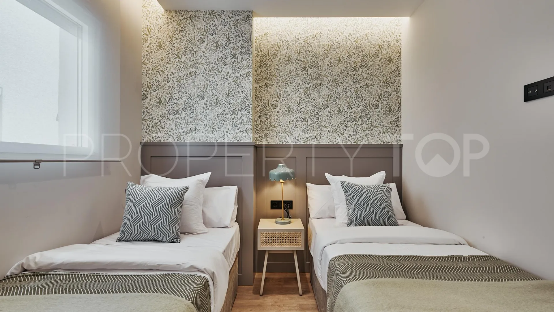 3 bedrooms Castellana flat for sale