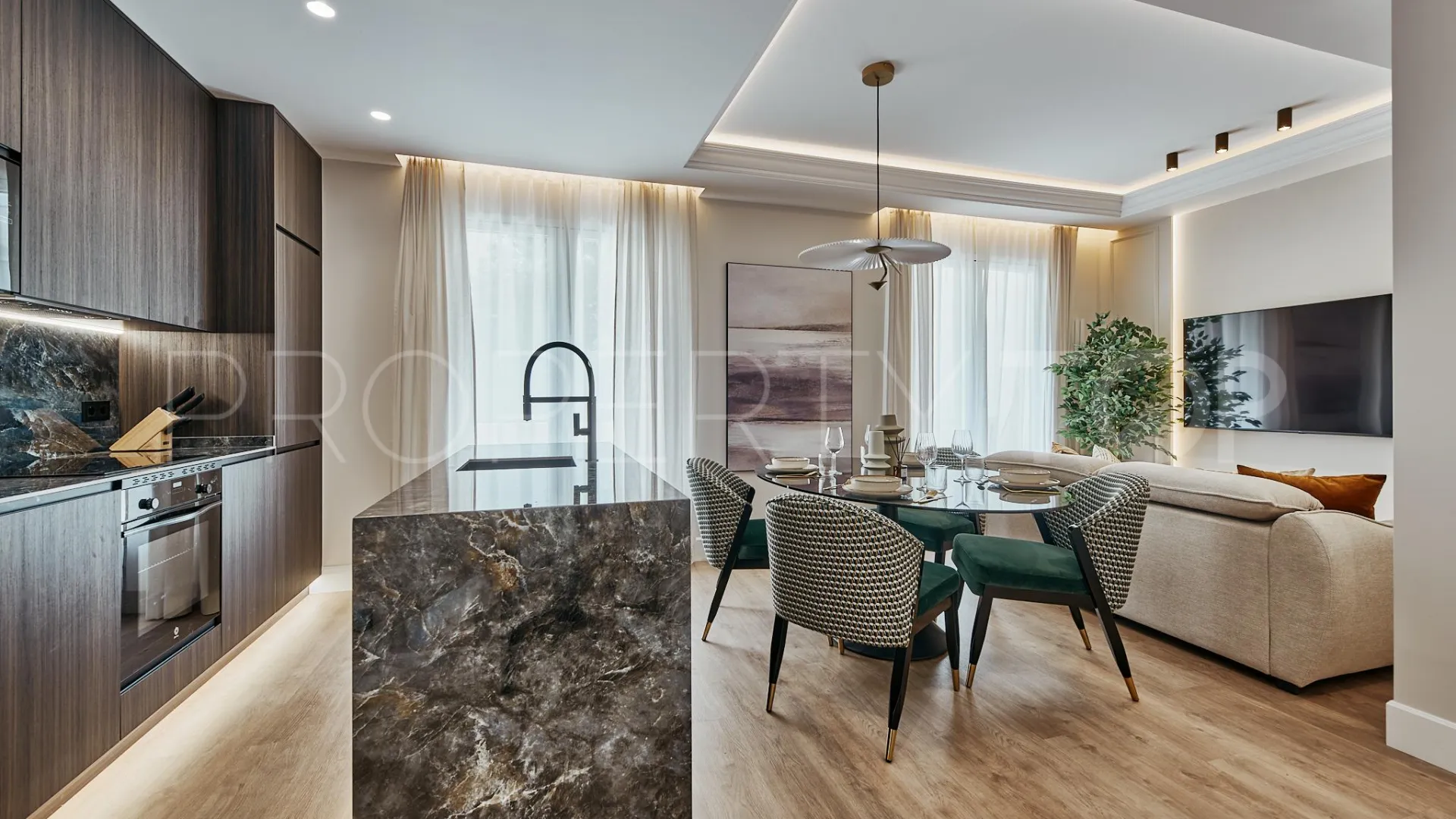 3 bedrooms Castellana flat for sale