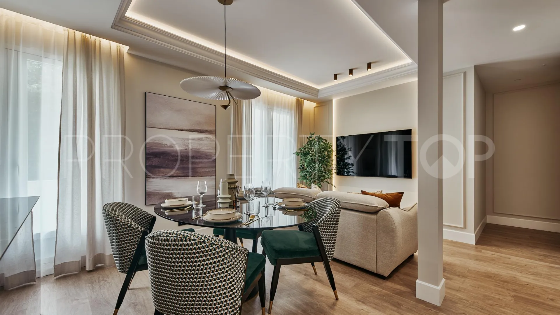 3 bedrooms Castellana flat for sale