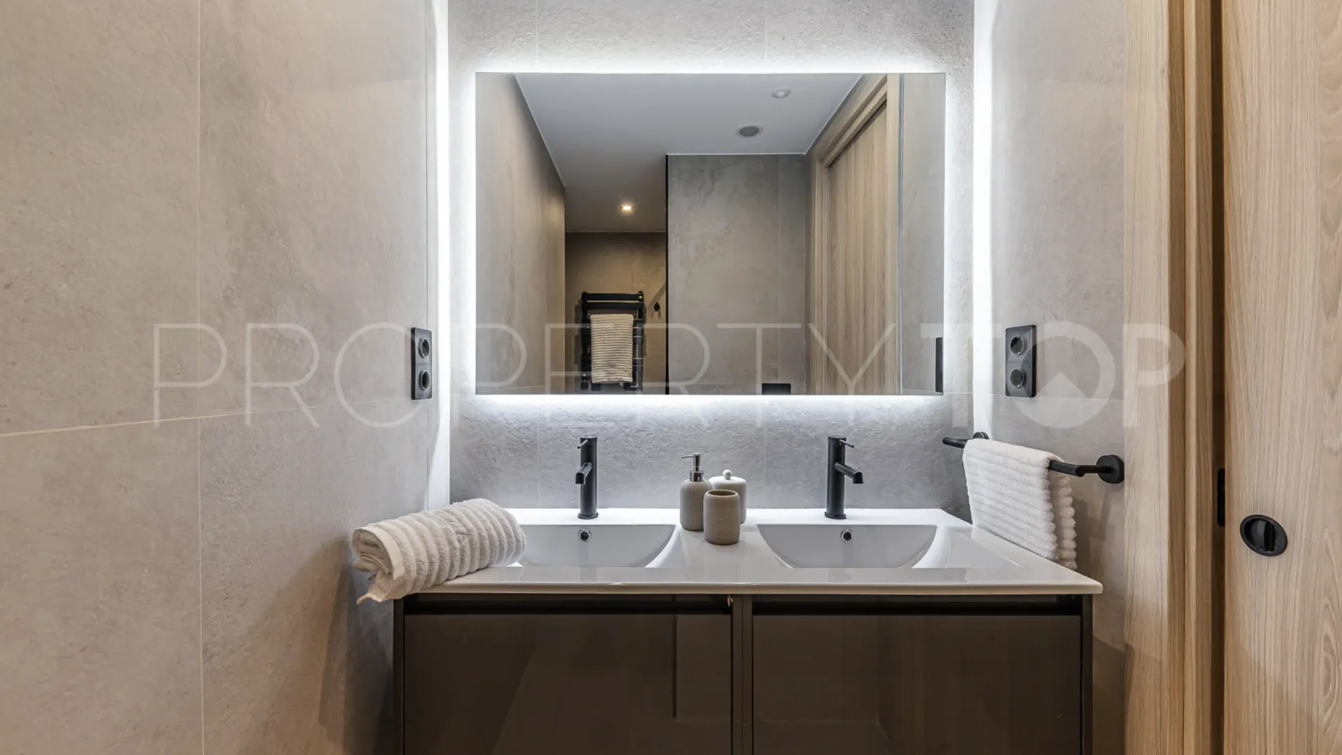 Arapiles 3 bedrooms flat for sale