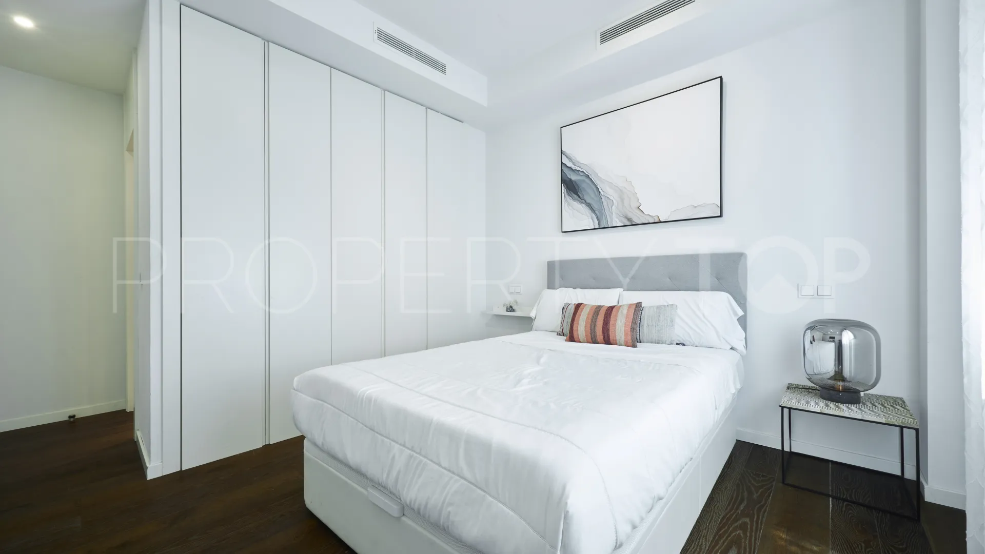 For sale apartment in Malasaña-Universidad with 2 bedrooms