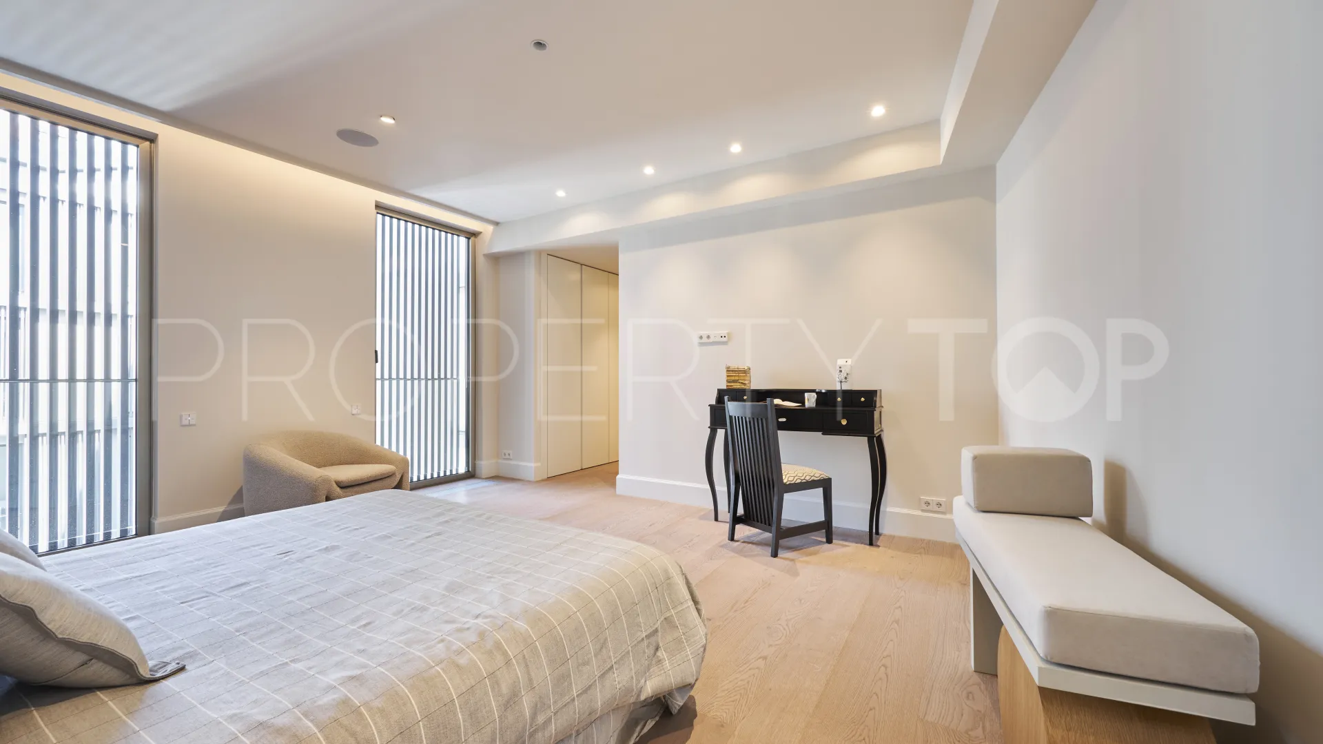 3 bedrooms apartment in Recoletos for sale