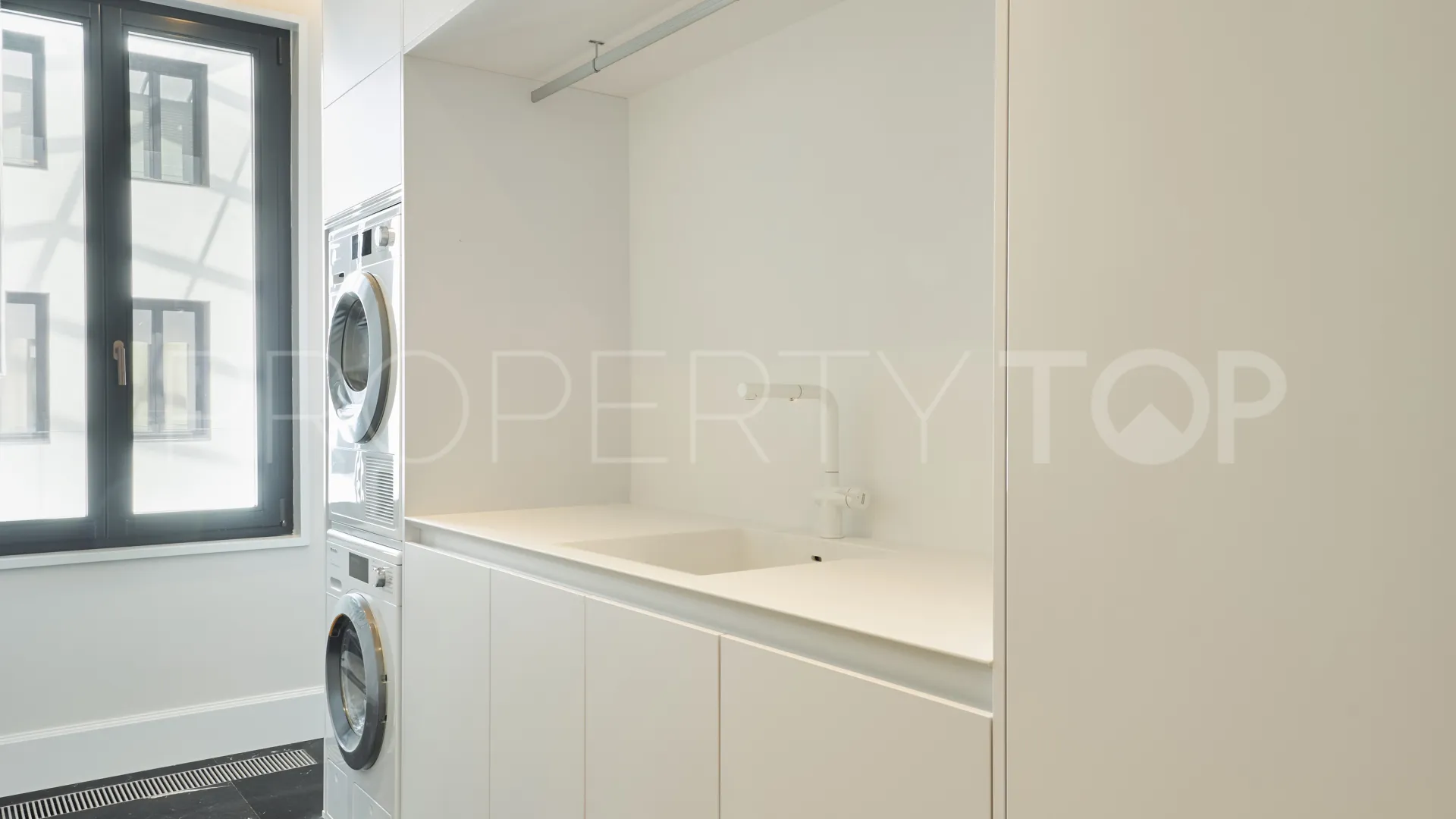 3 bedrooms apartment in Recoletos for sale