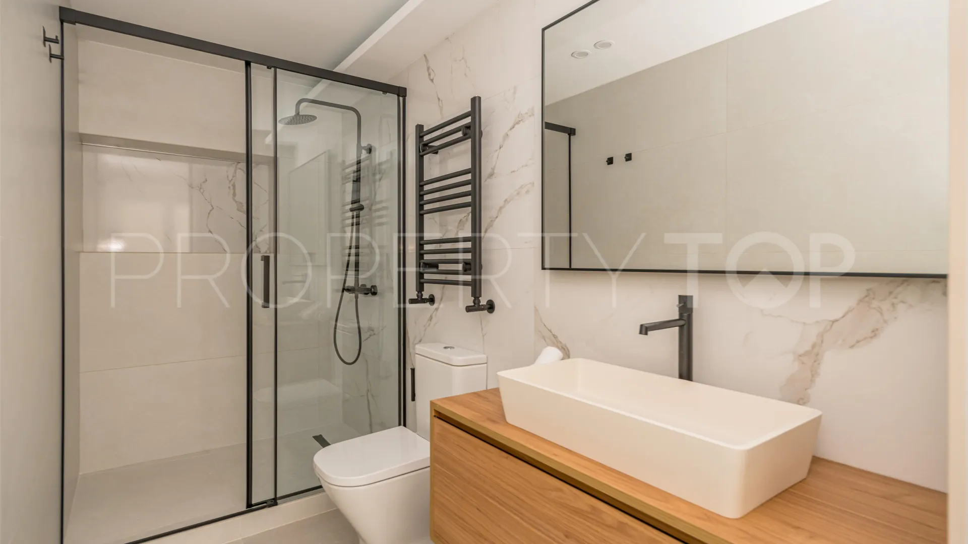 Goya, duplex con 2 dormitorios en venta