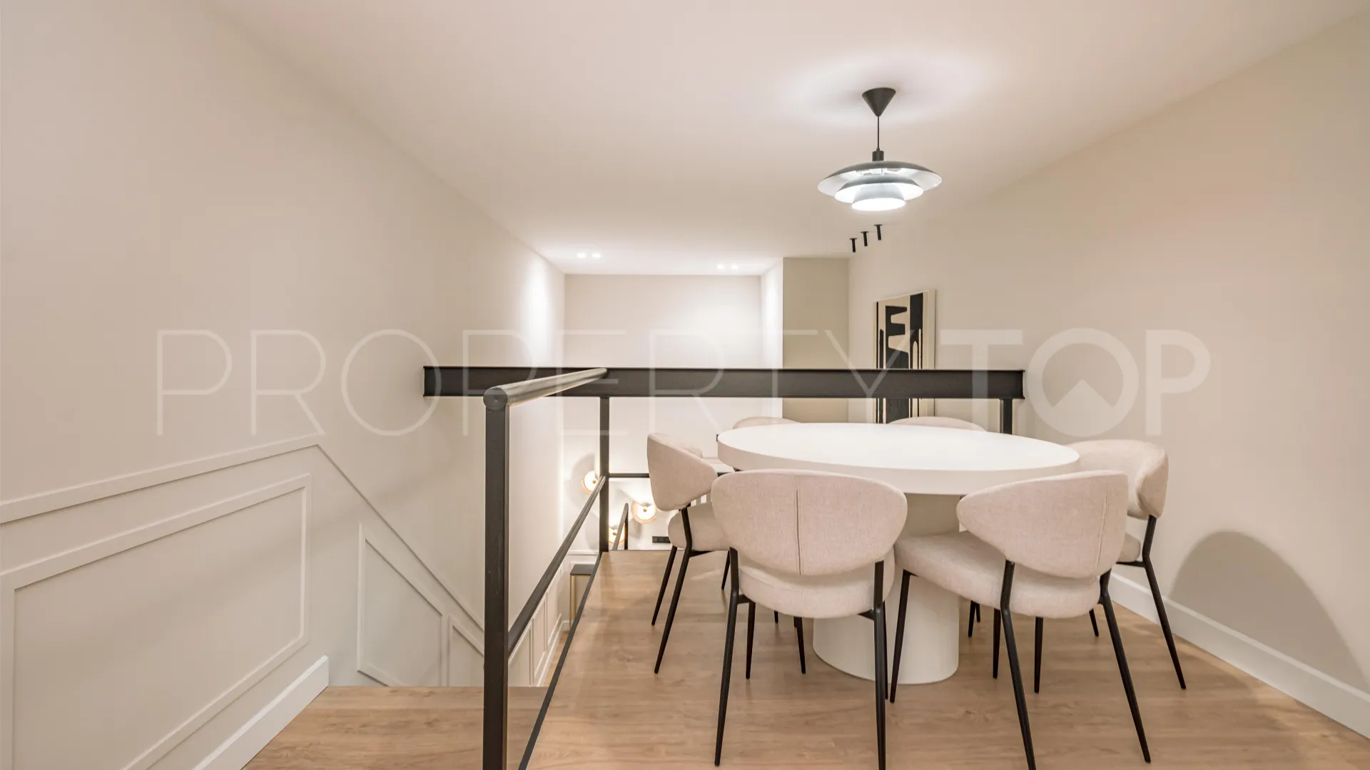 Goya, duplex con 2 dormitorios en venta
