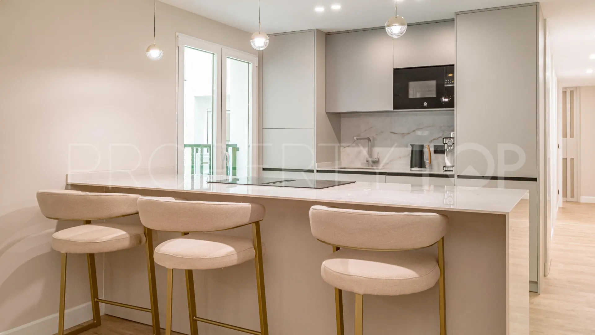 Goya, duplex con 2 dormitorios en venta