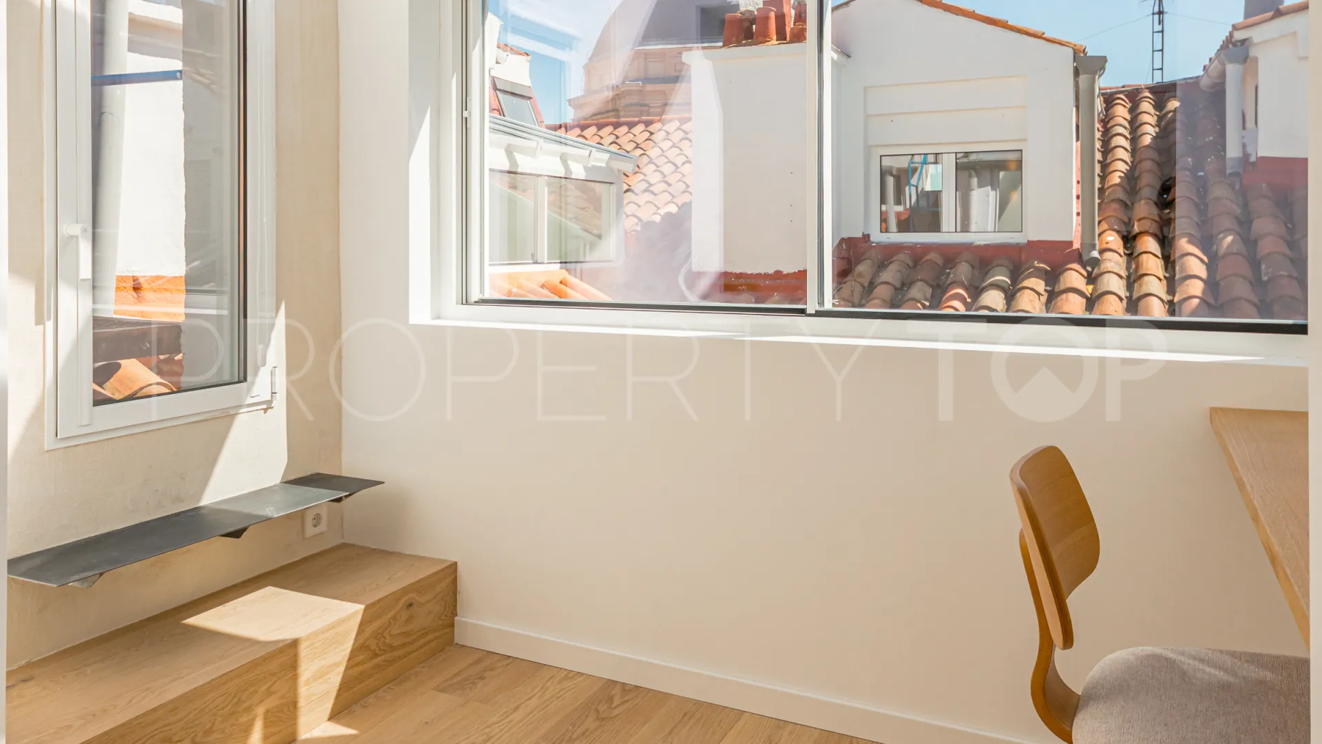 Se vende piso de 4 dormitorios en Madrid - Centro