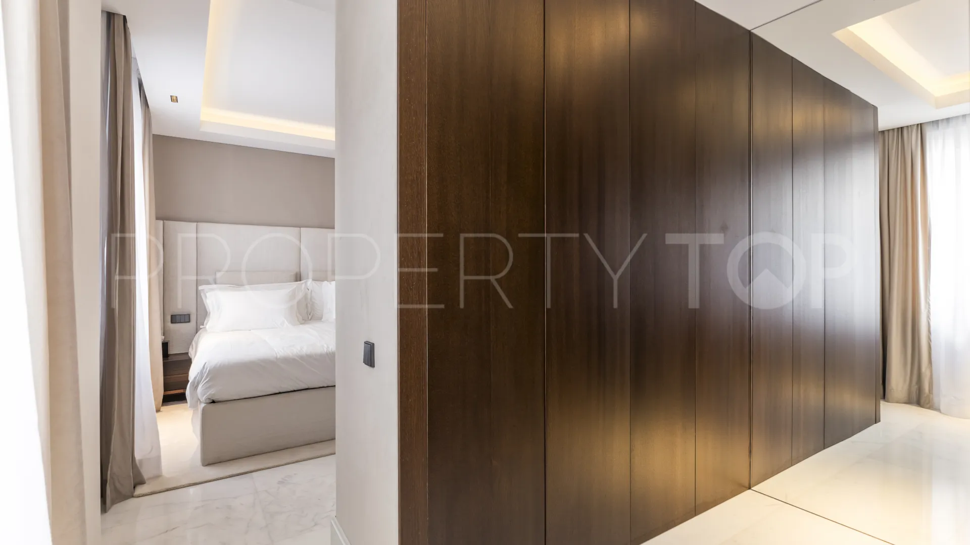 3 bedrooms Castellana flat for sale