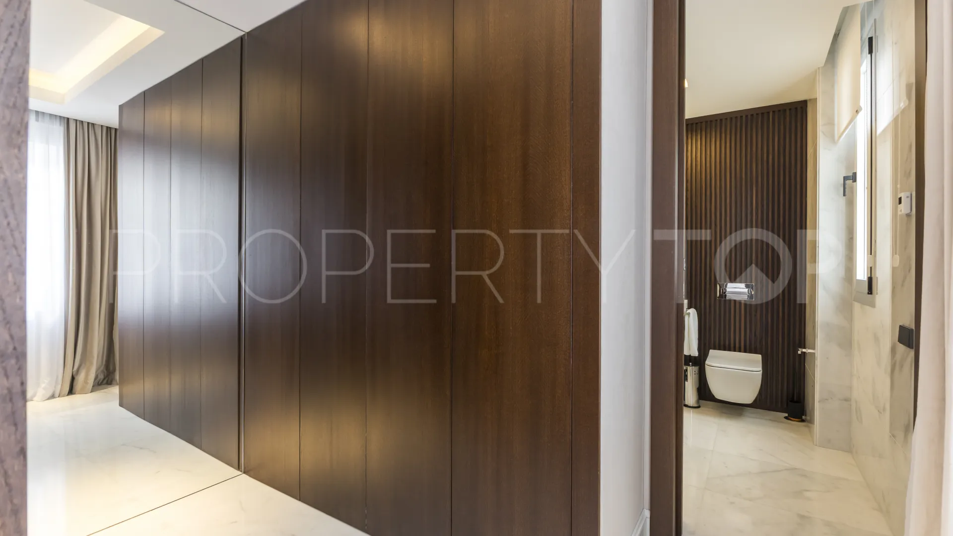 3 bedrooms Castellana flat for sale