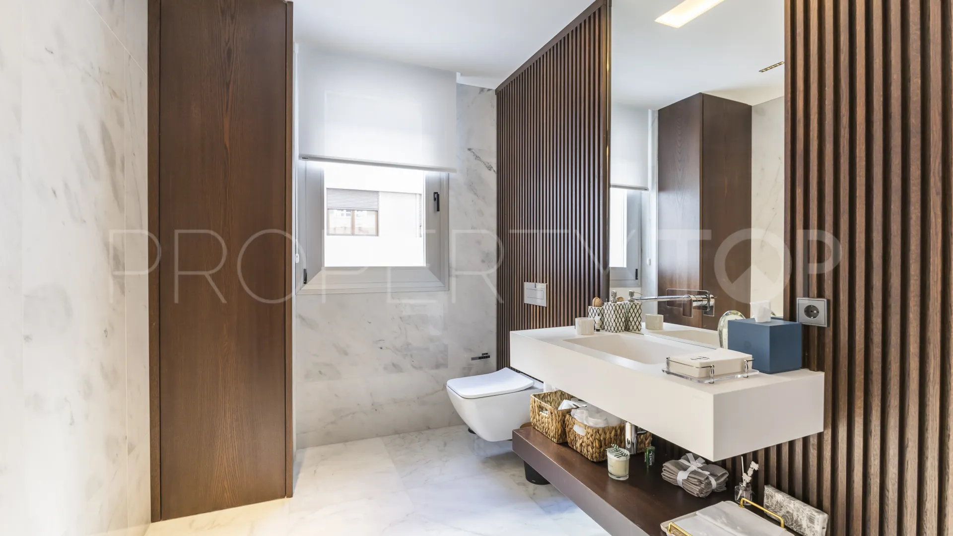 3 bedrooms Castellana flat for sale