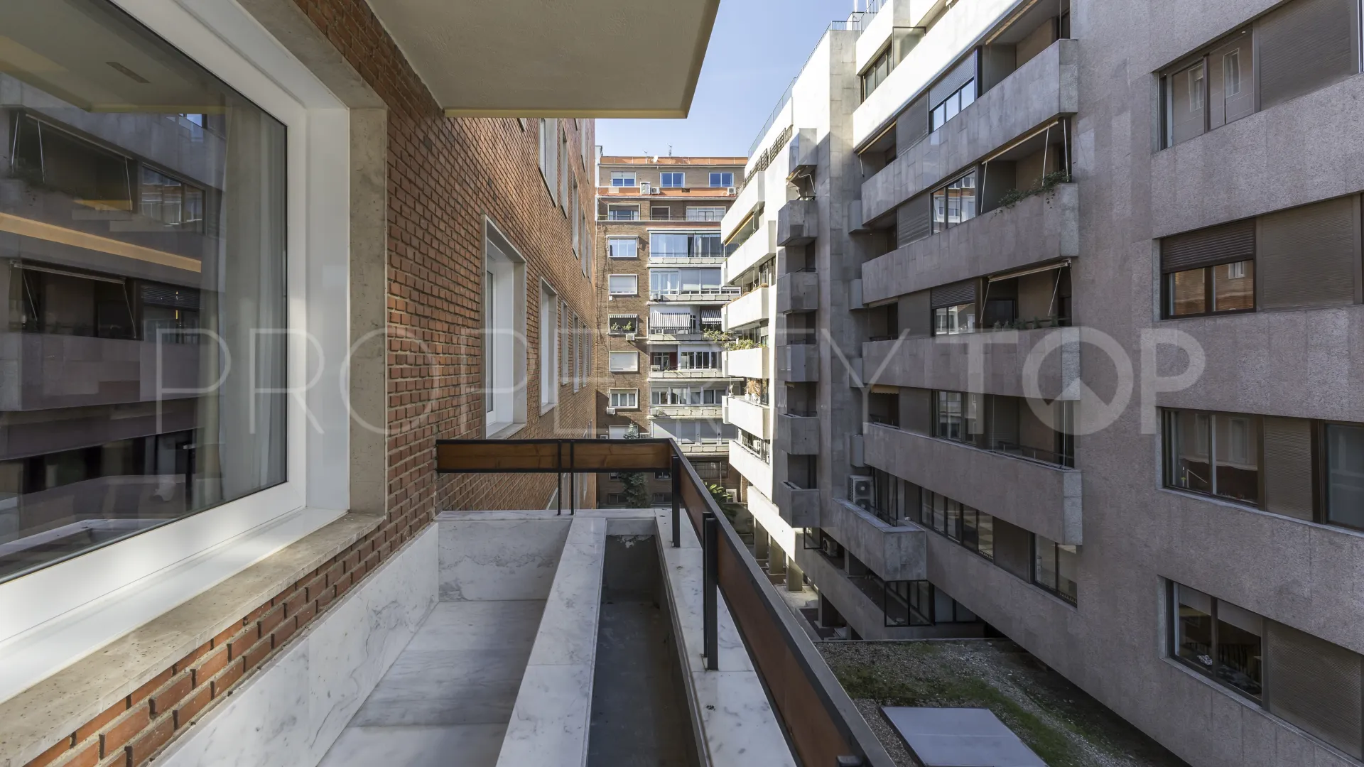 3 bedrooms Castellana flat for sale