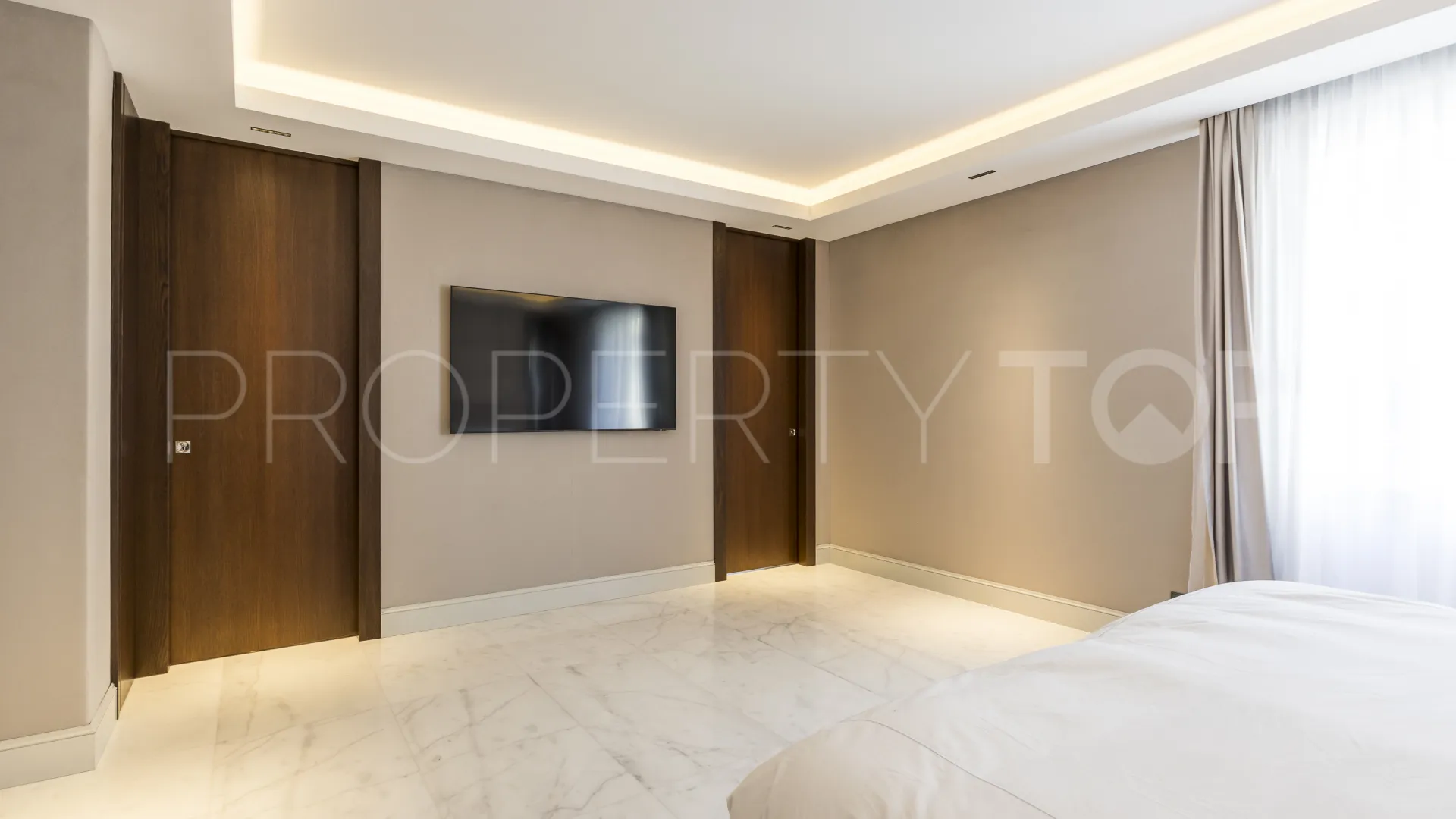 3 bedrooms Castellana flat for sale
