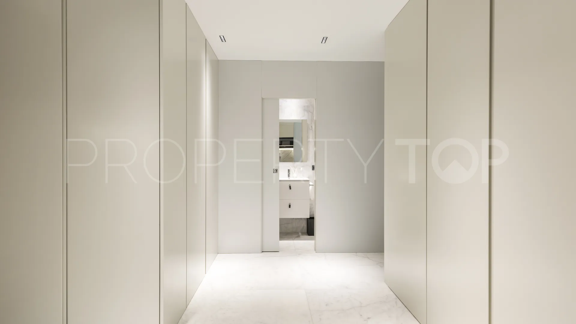 3 bedrooms Castellana flat for sale