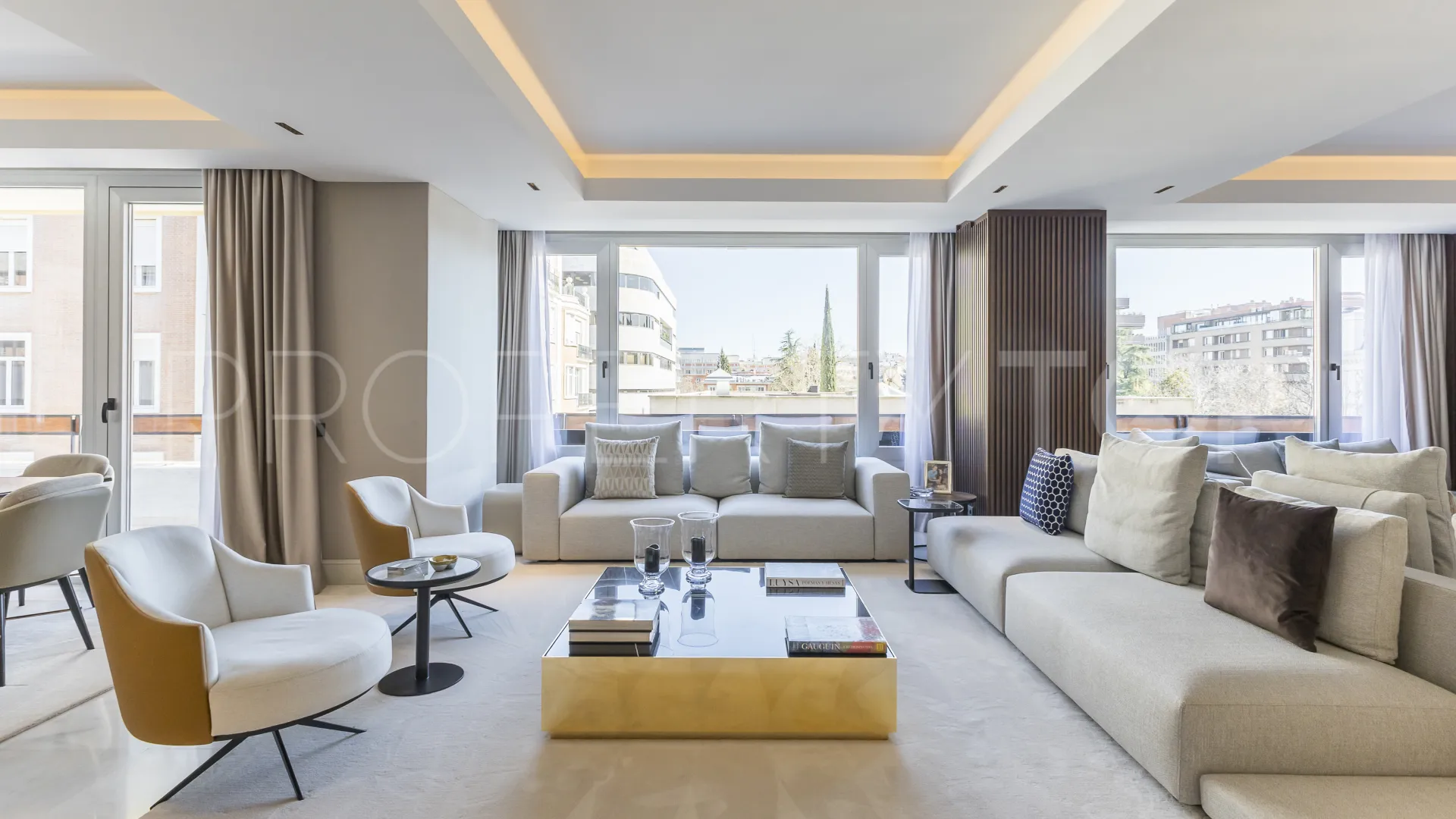 3 bedrooms Castellana flat for sale