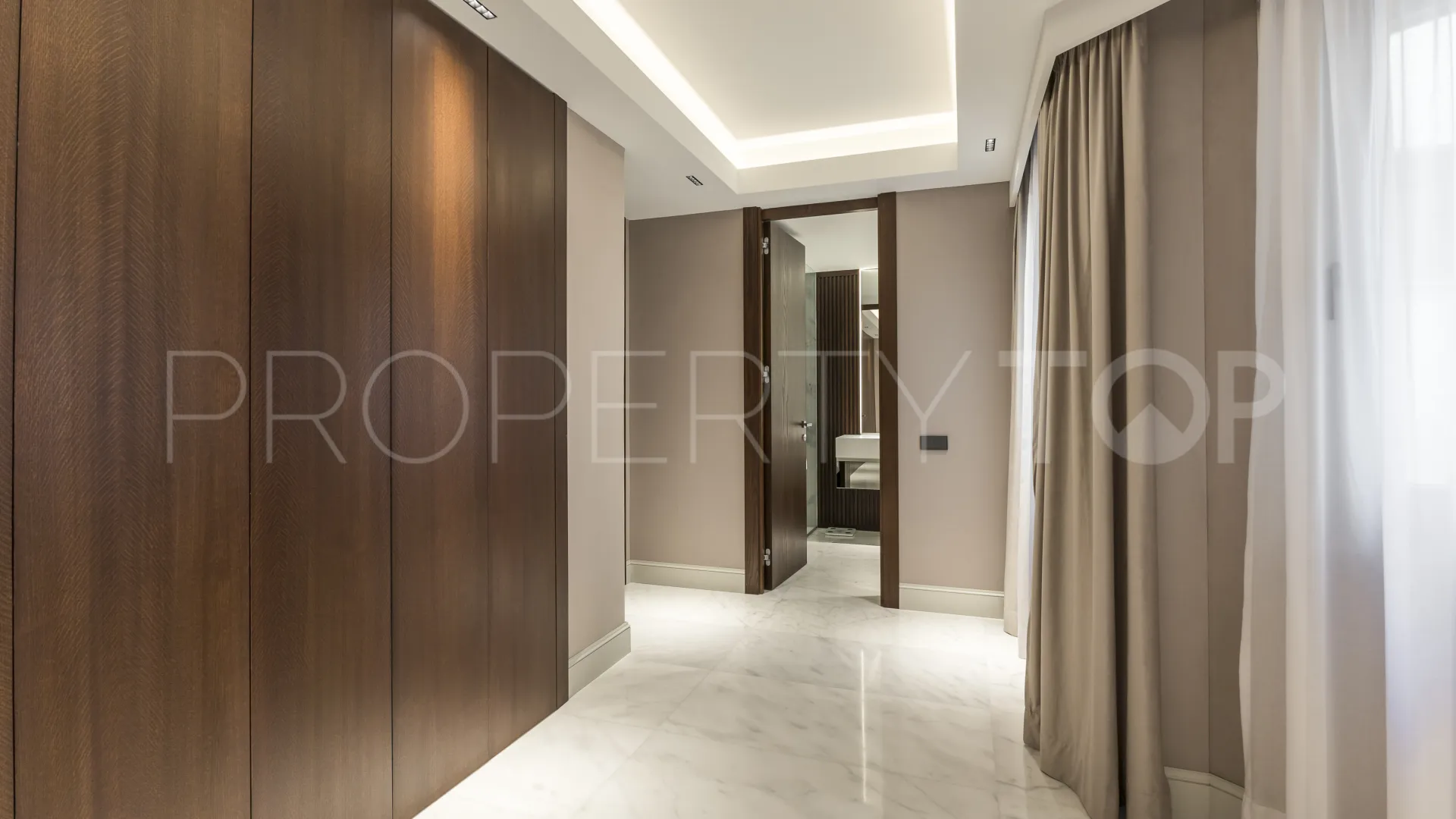 3 bedrooms Castellana flat for sale