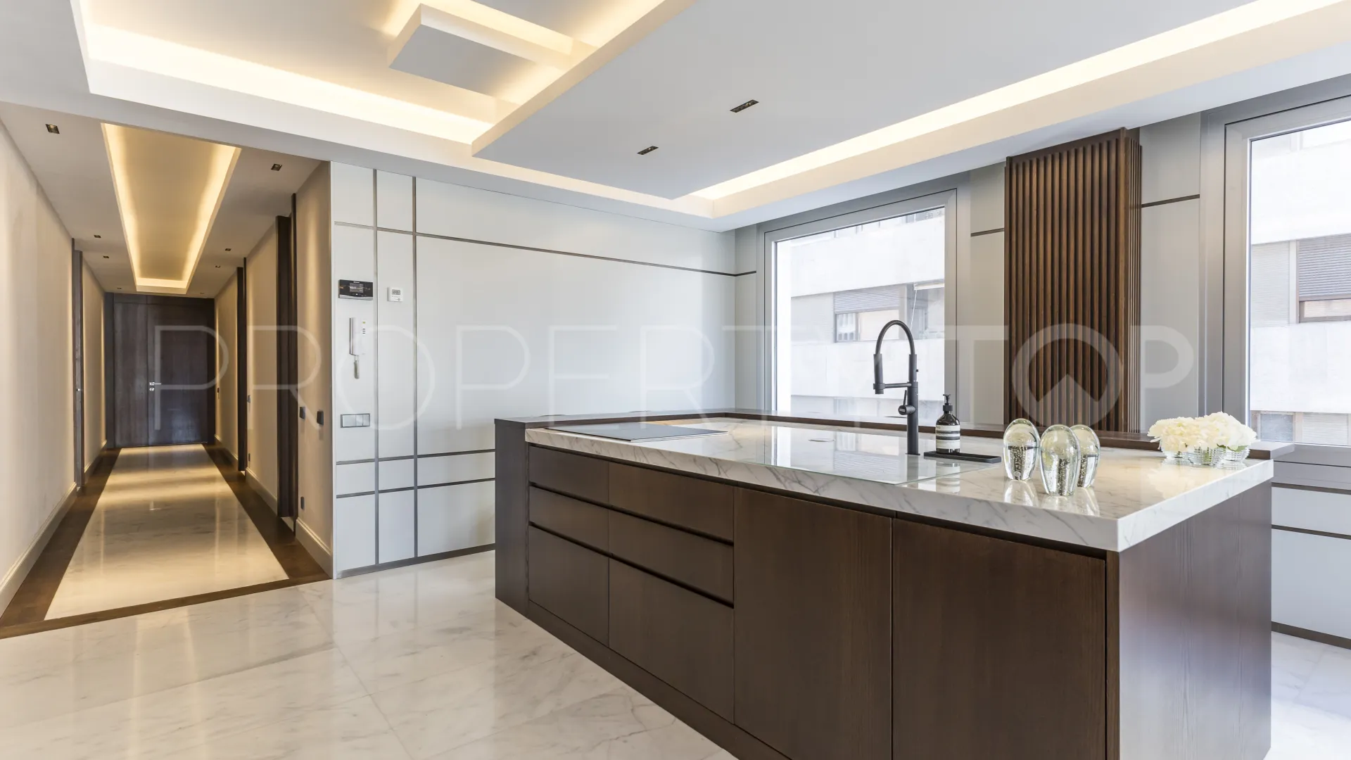 3 bedrooms Castellana flat for sale