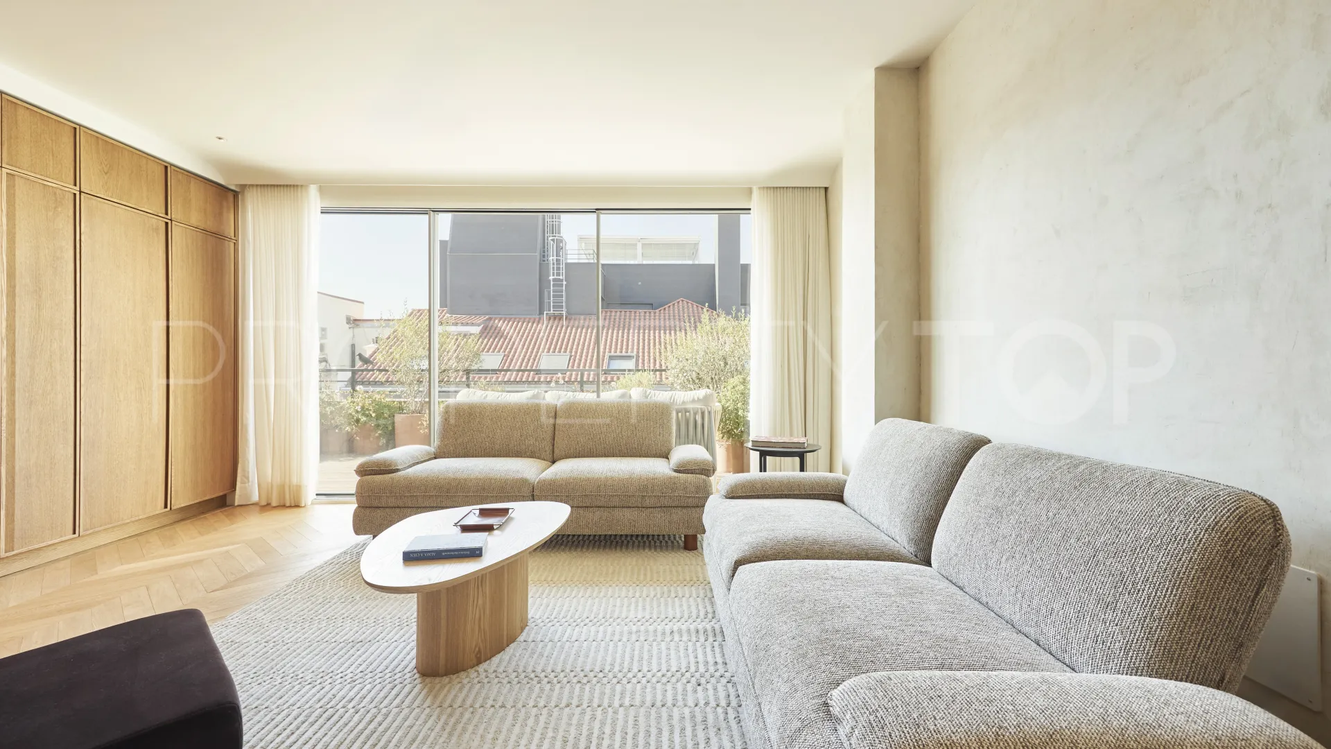 Recoletos, atico duplex de 3 dormitorios en venta