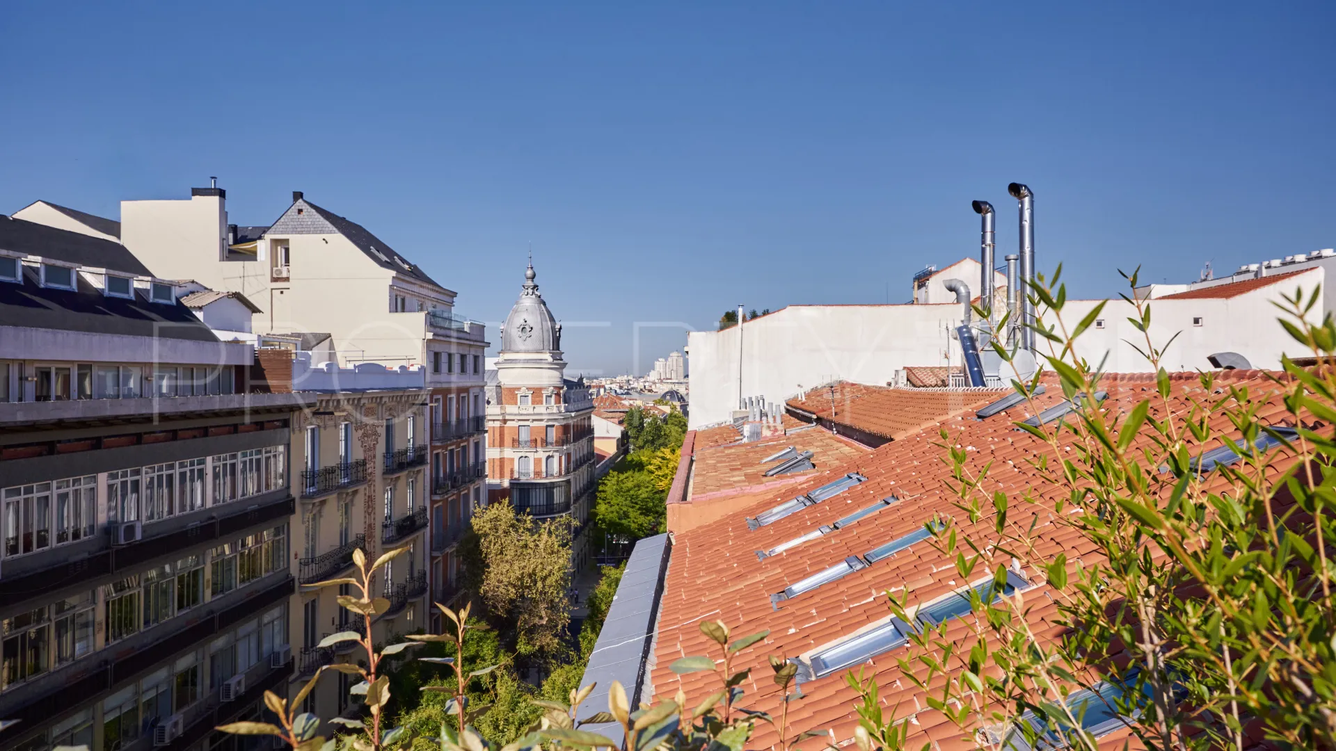 Recoletos, atico duplex de 3 dormitorios en venta