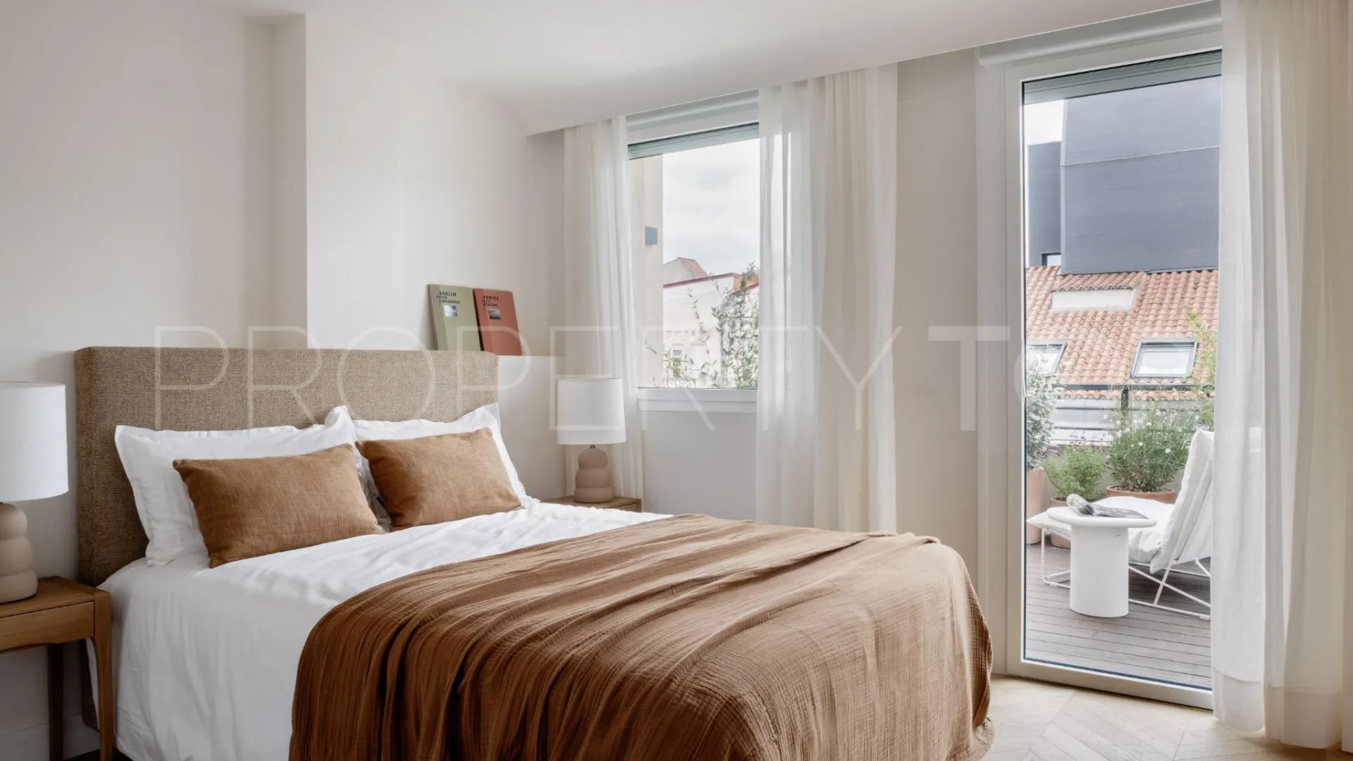 Recoletos, atico duplex de 3 dormitorios en venta