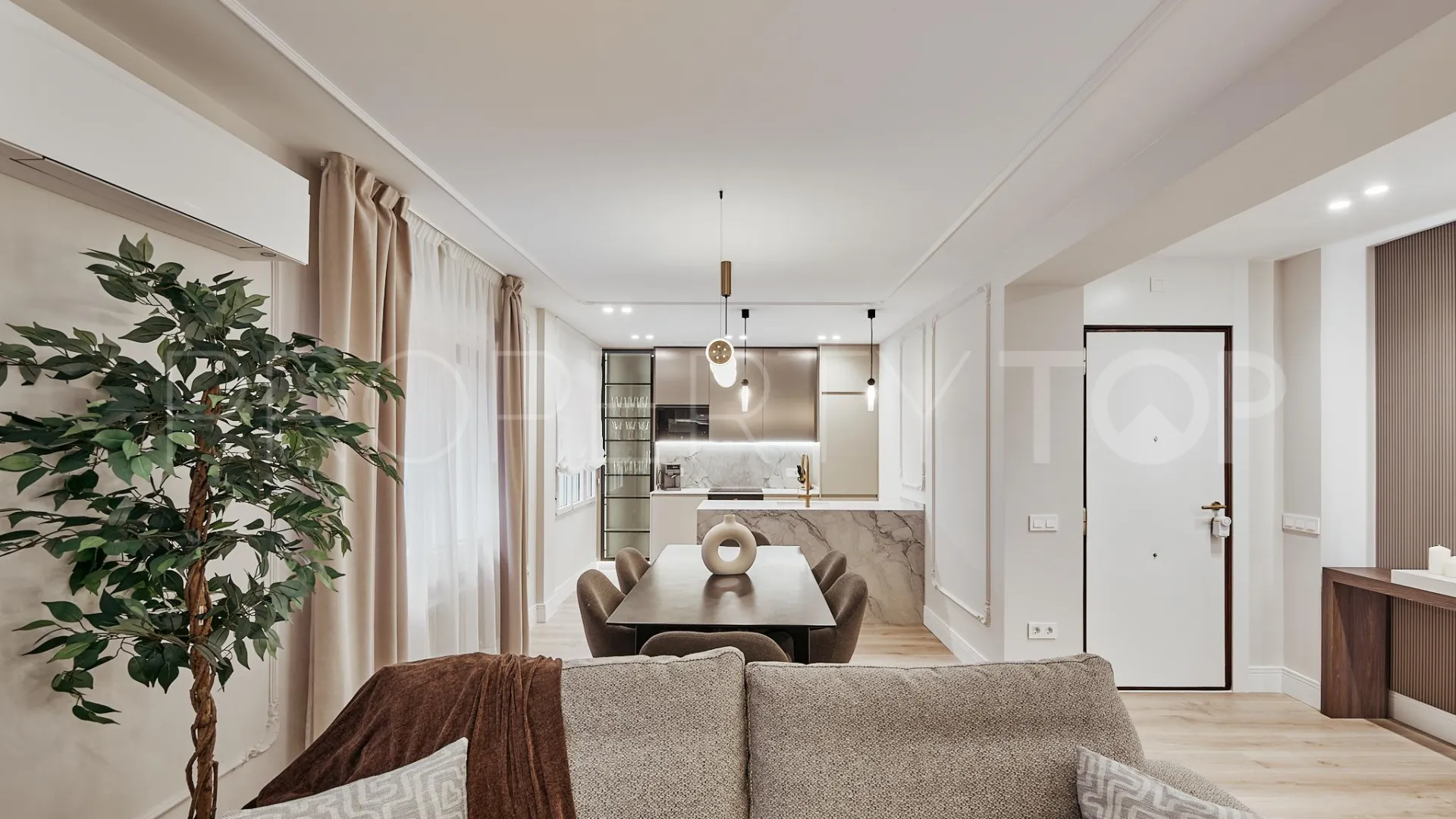 3 bedrooms flat in Goya for sale