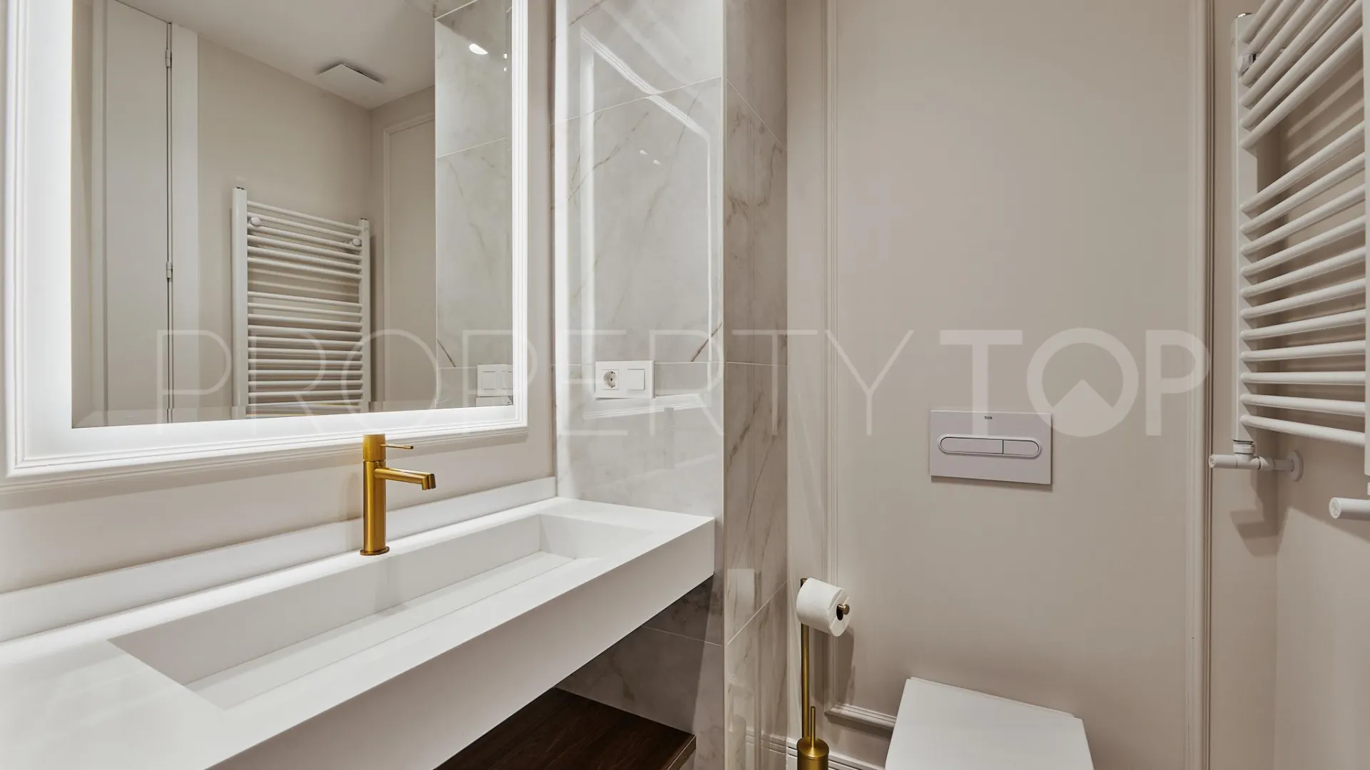 3 bedrooms flat in Goya for sale