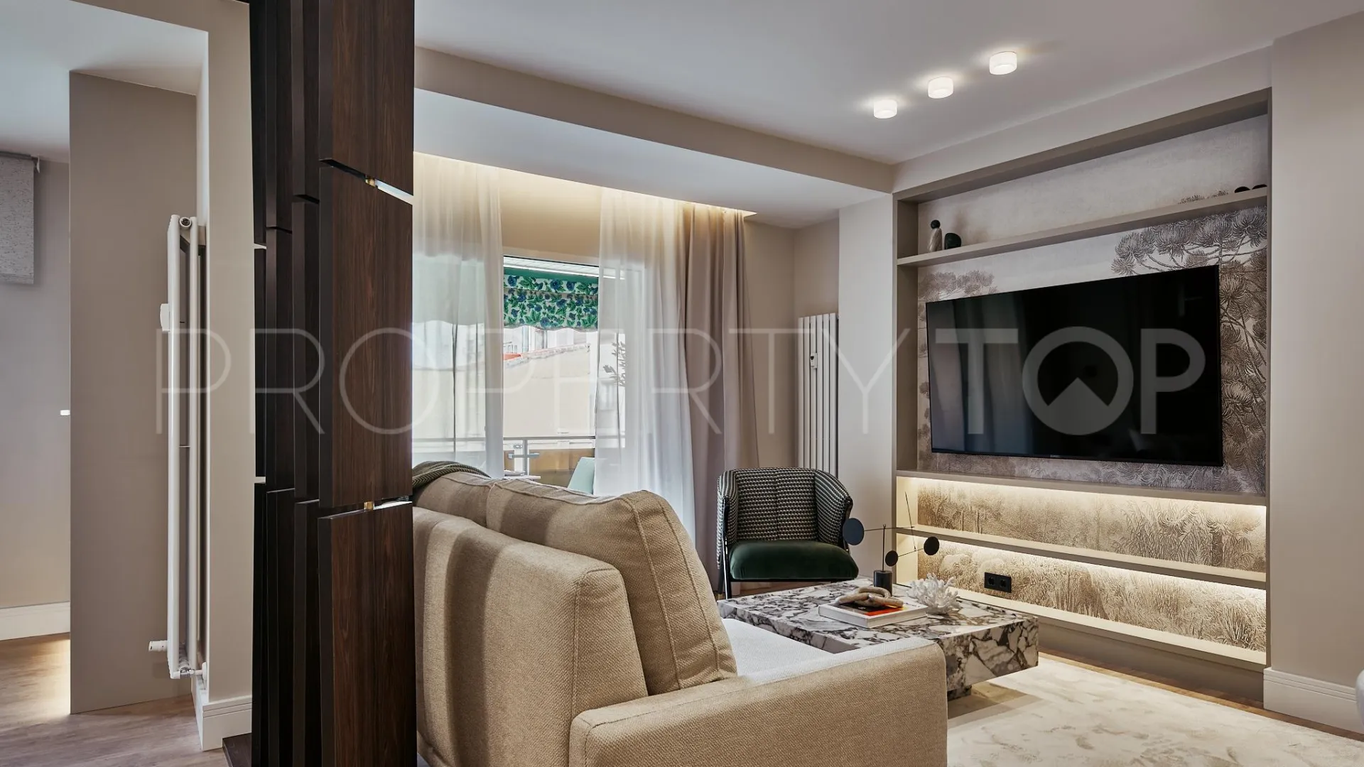 Comprar piso con 3 dormitorios en Goya