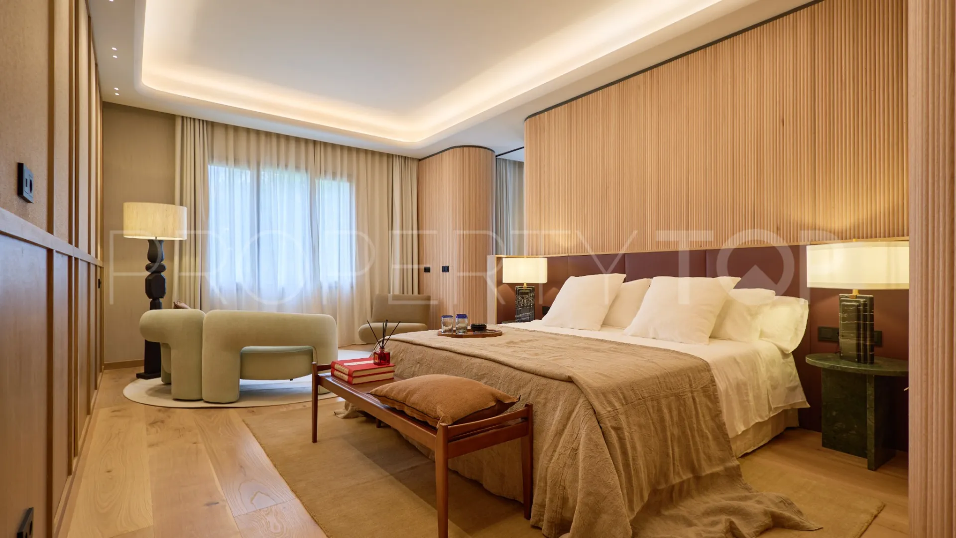Piso a la venta en Castellana con 5 dormitorios