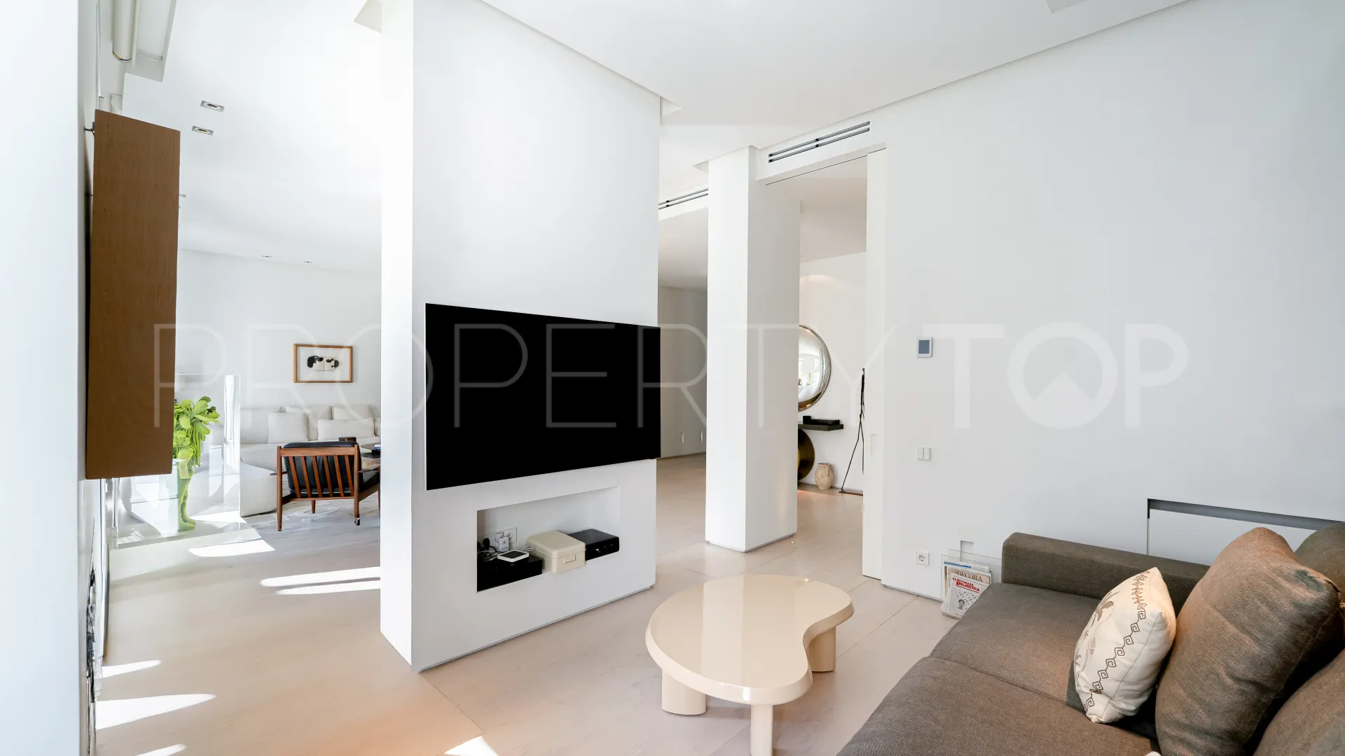 Apartment for sale in Recoletos with 3 bedrooms