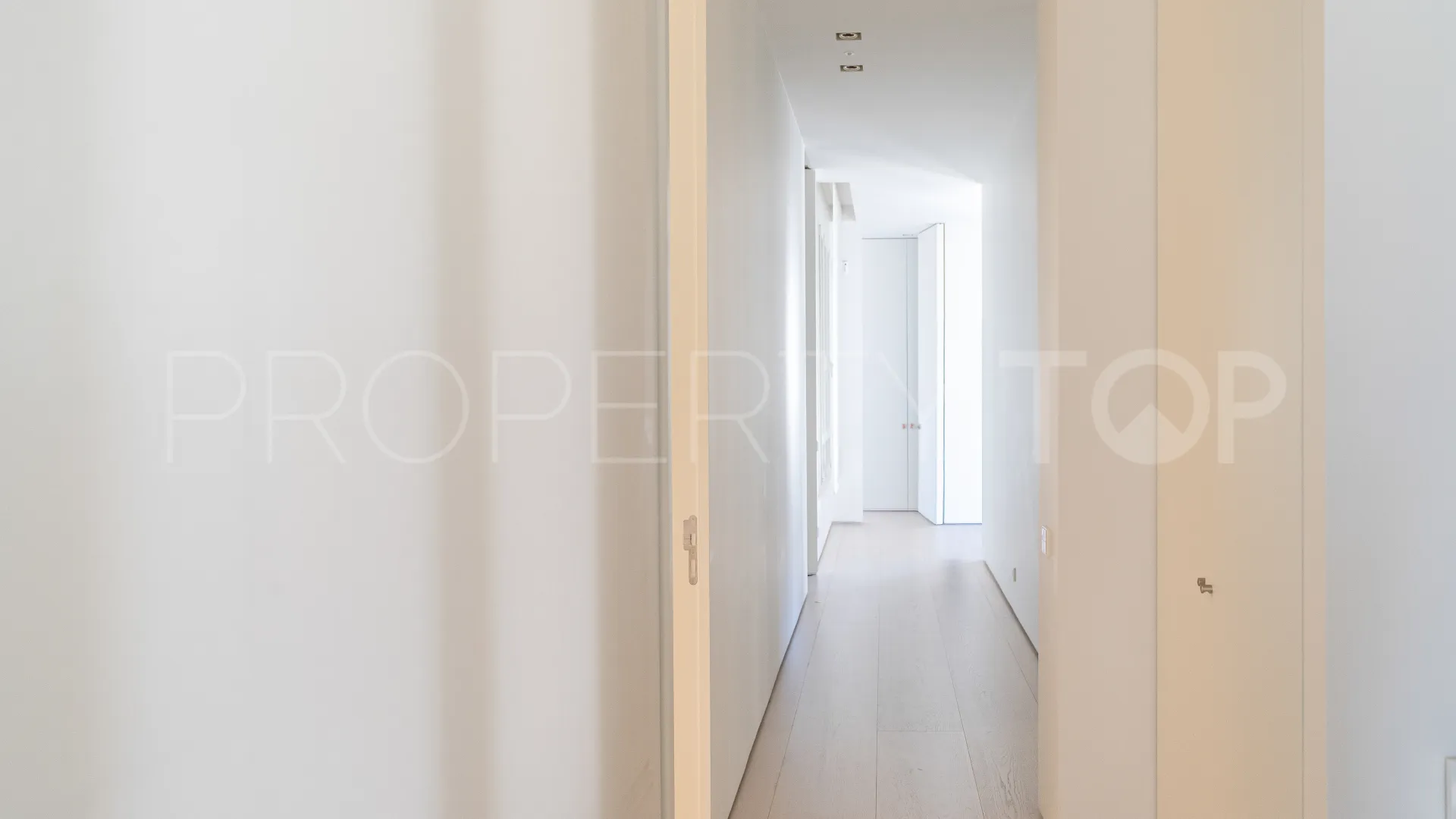 Apartment for sale in Recoletos with 3 bedrooms