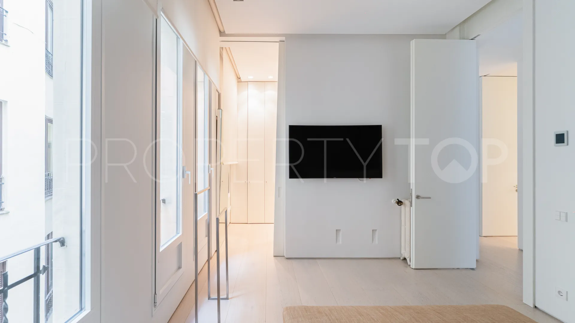 Apartment for sale in Recoletos with 3 bedrooms