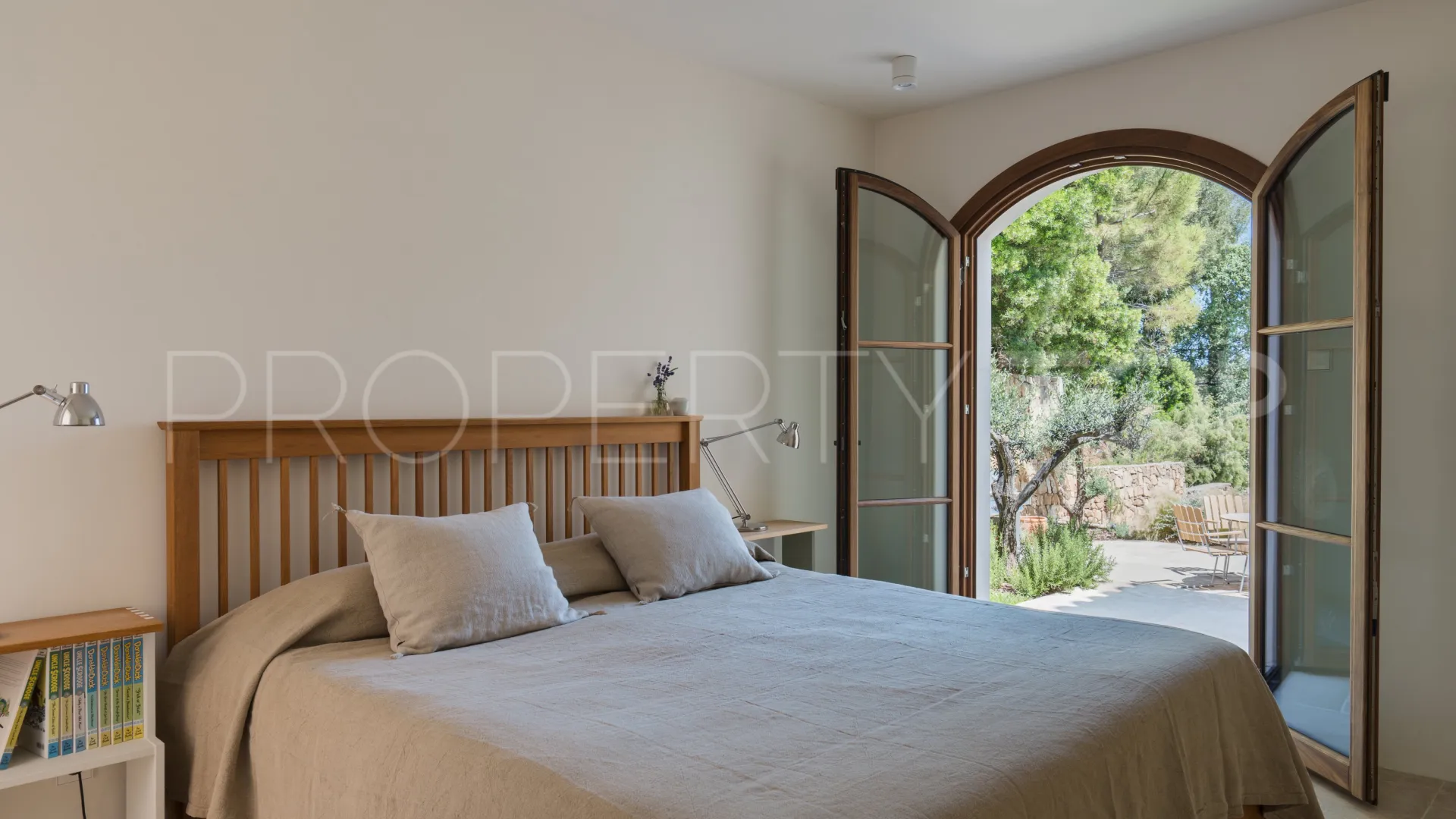 For sale El Madroñal house