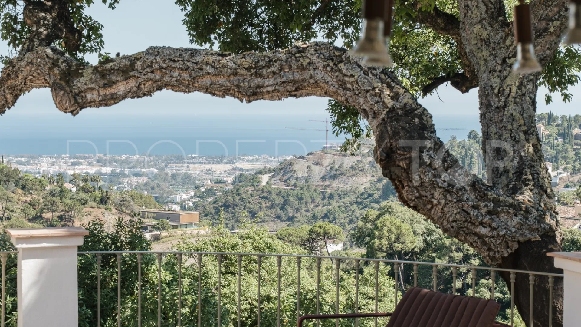 For sale El Madroñal house