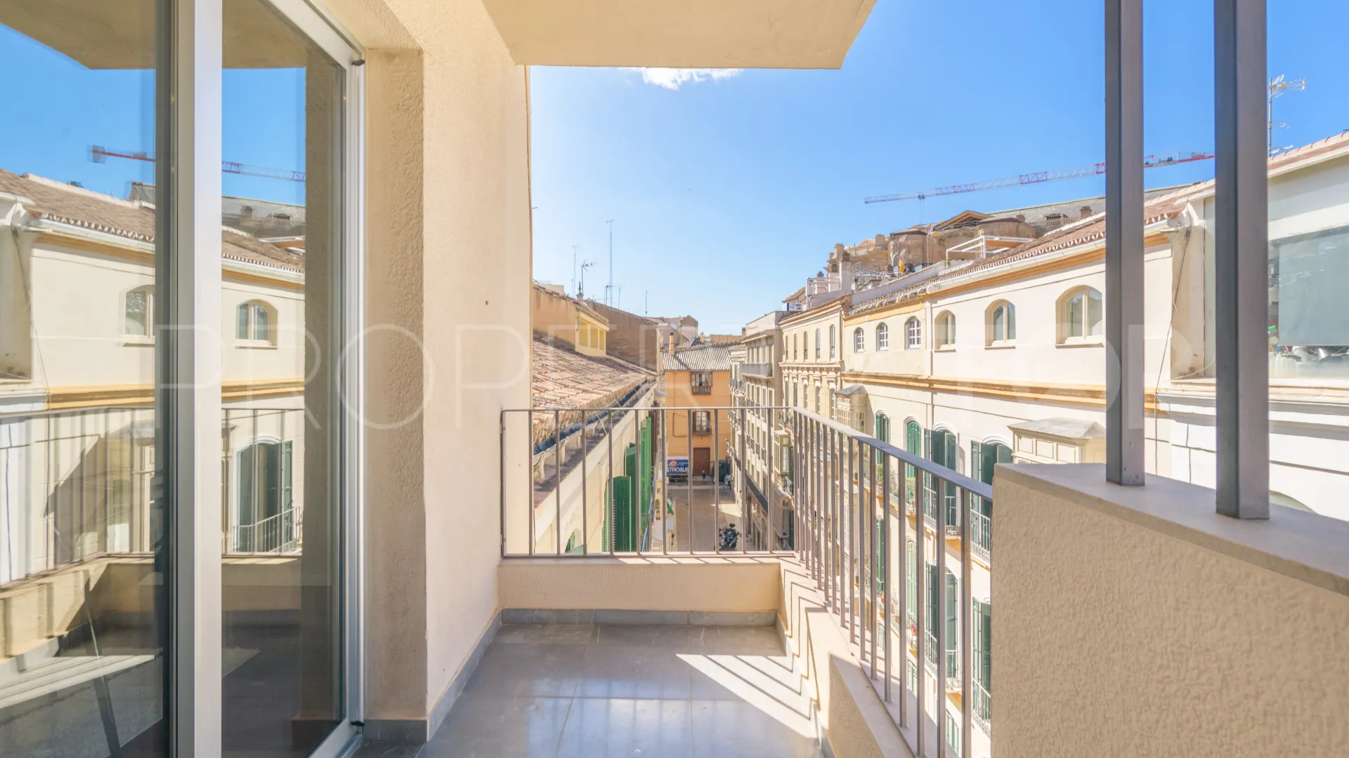 For sale apartment with 2 bedrooms in Malaga