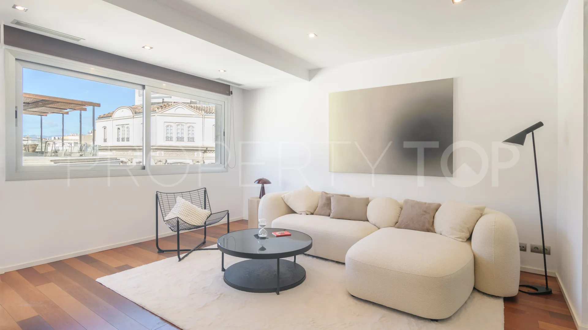 For sale apartment with 2 bedrooms in Malaga