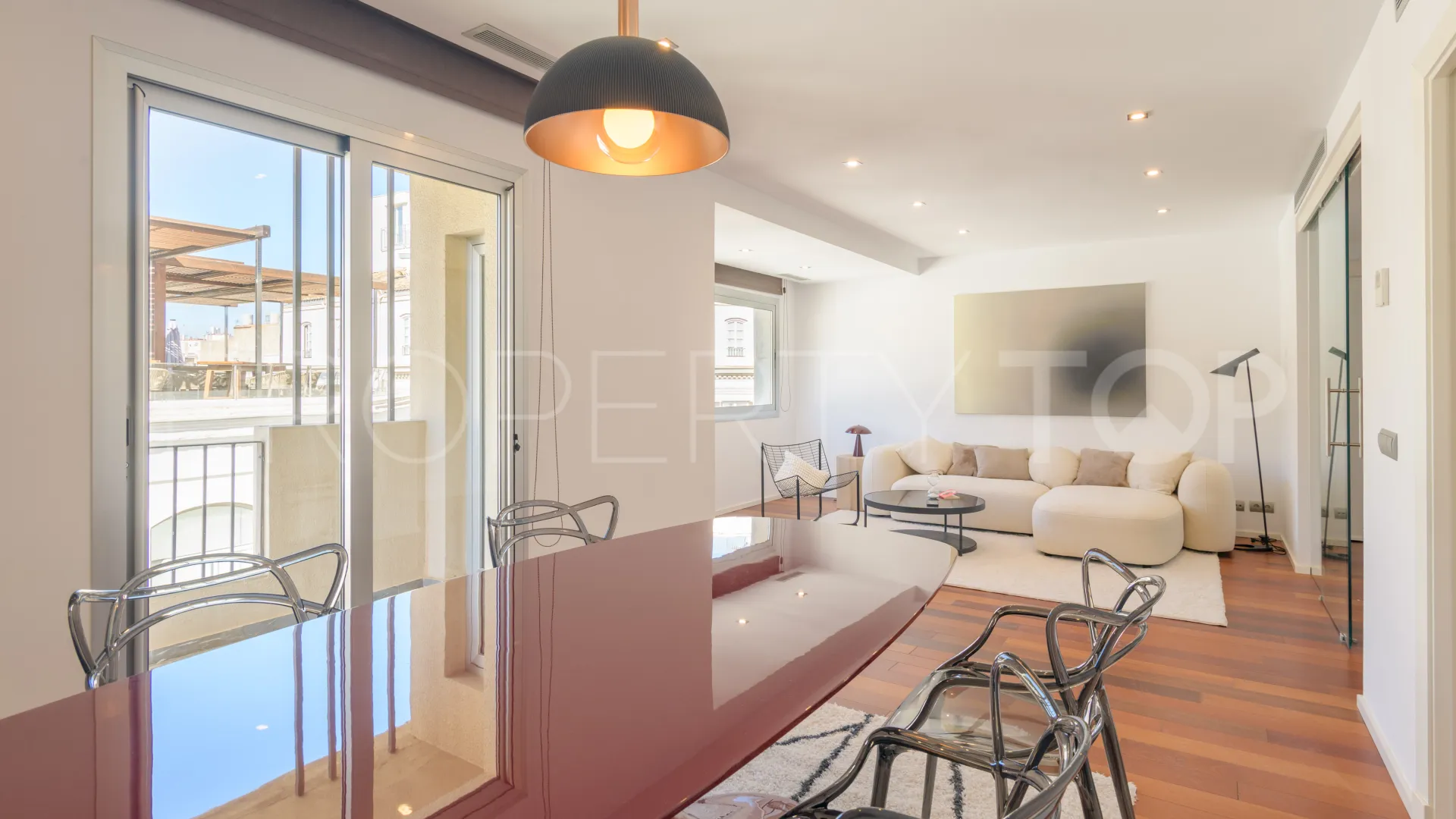 For sale apartment with 2 bedrooms in Malaga