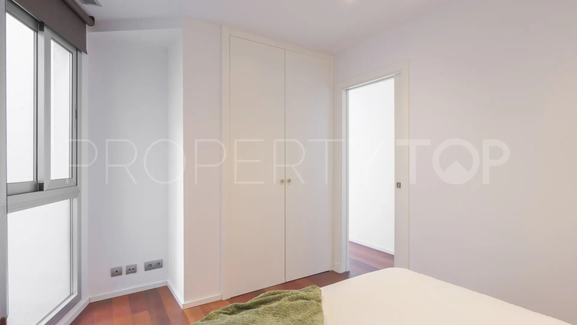 For sale apartment with 2 bedrooms in Malaga