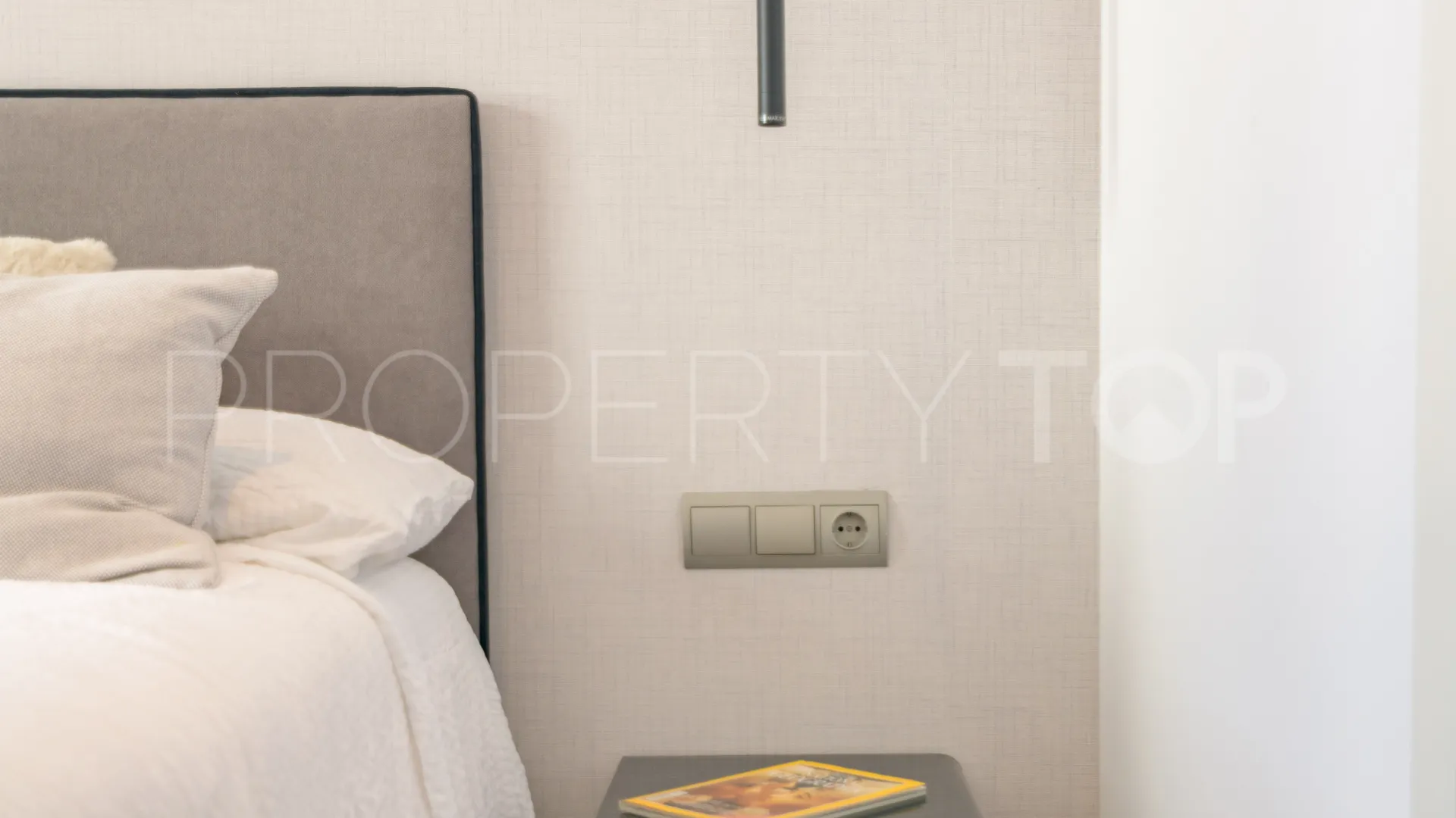 For sale apartment with 2 bedrooms in Malaga