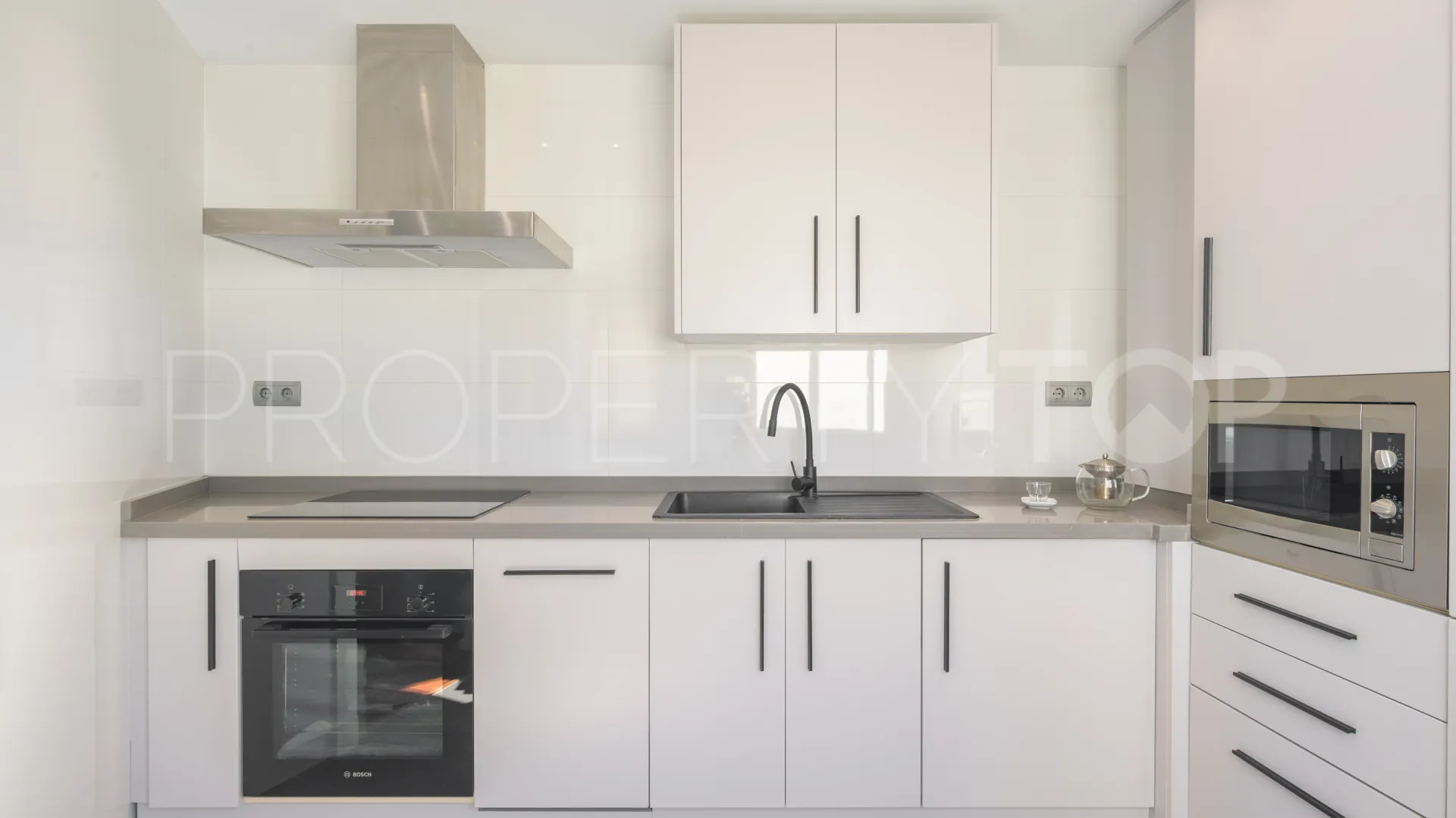 For sale apartment with 2 bedrooms in Malaga