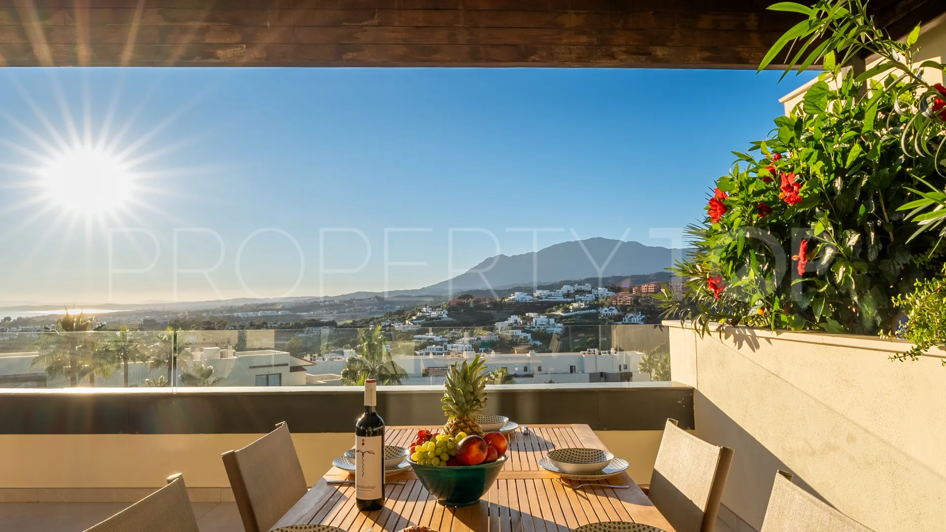 Benahavis apartment for sale