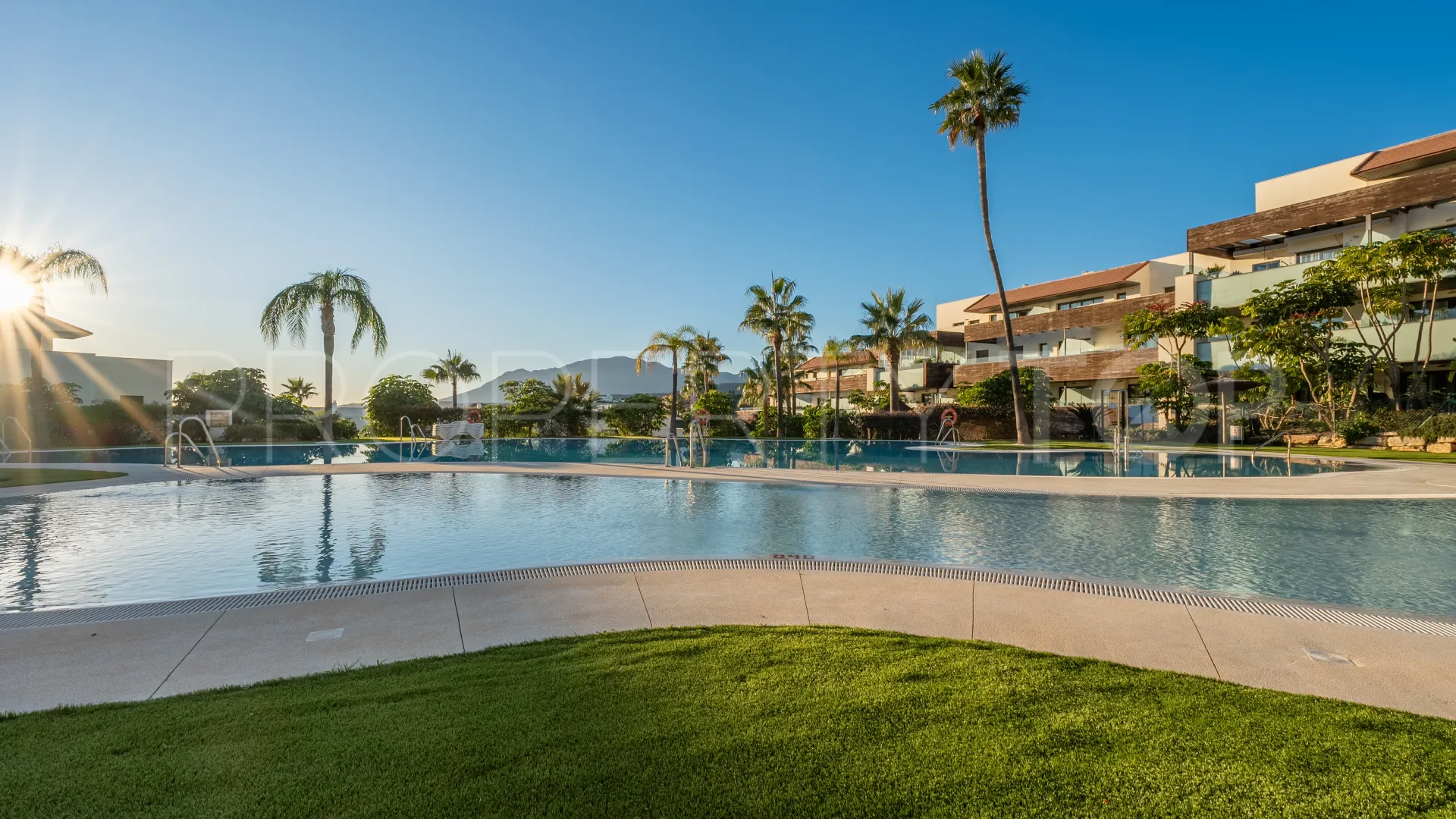 Benahavis apartment for sale