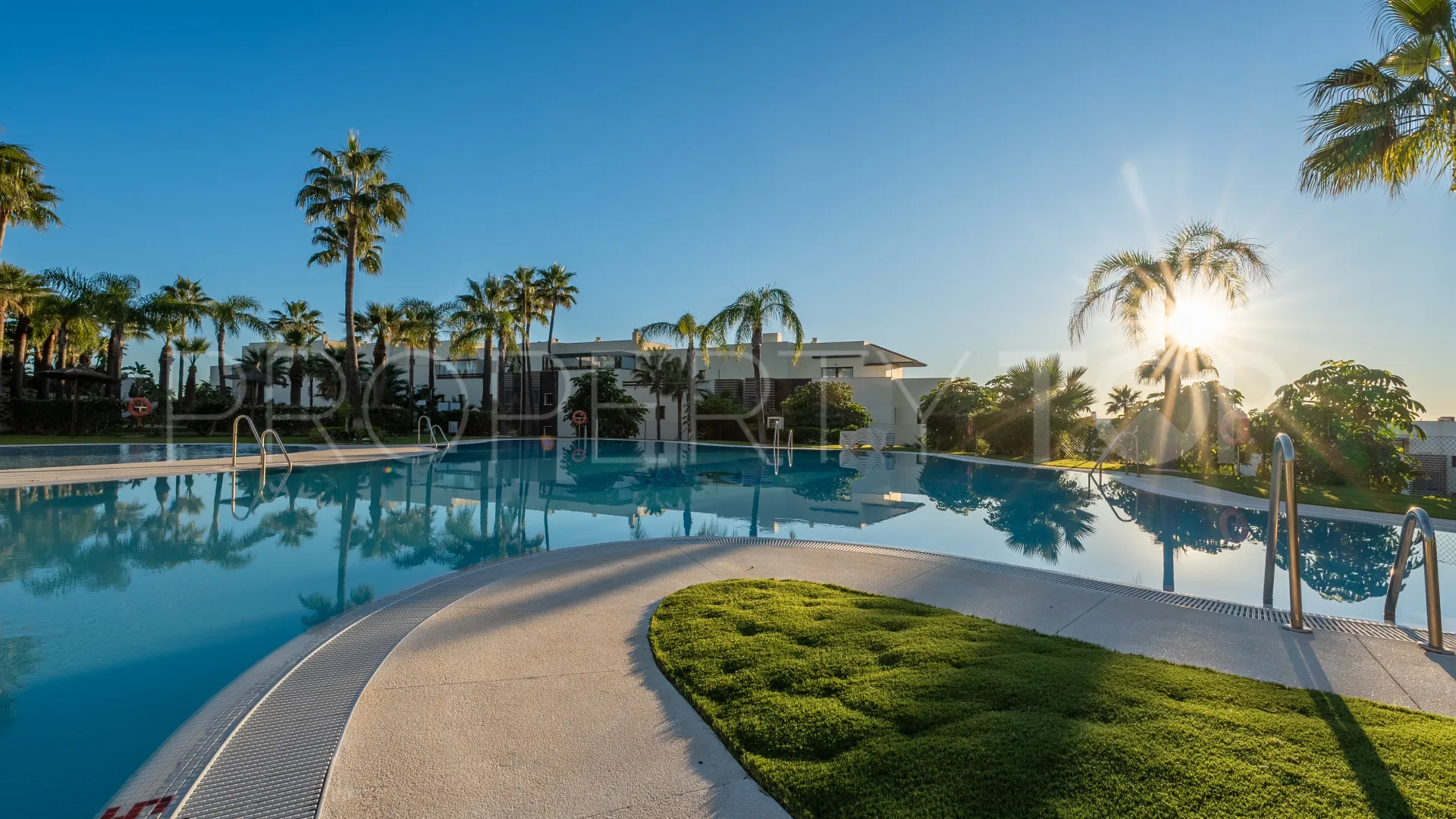 Benahavis apartment for sale