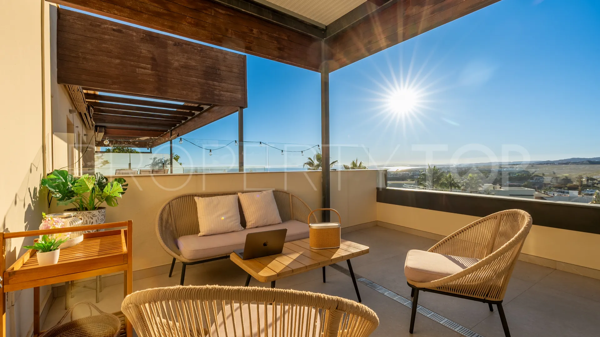 Benahavis apartment for sale