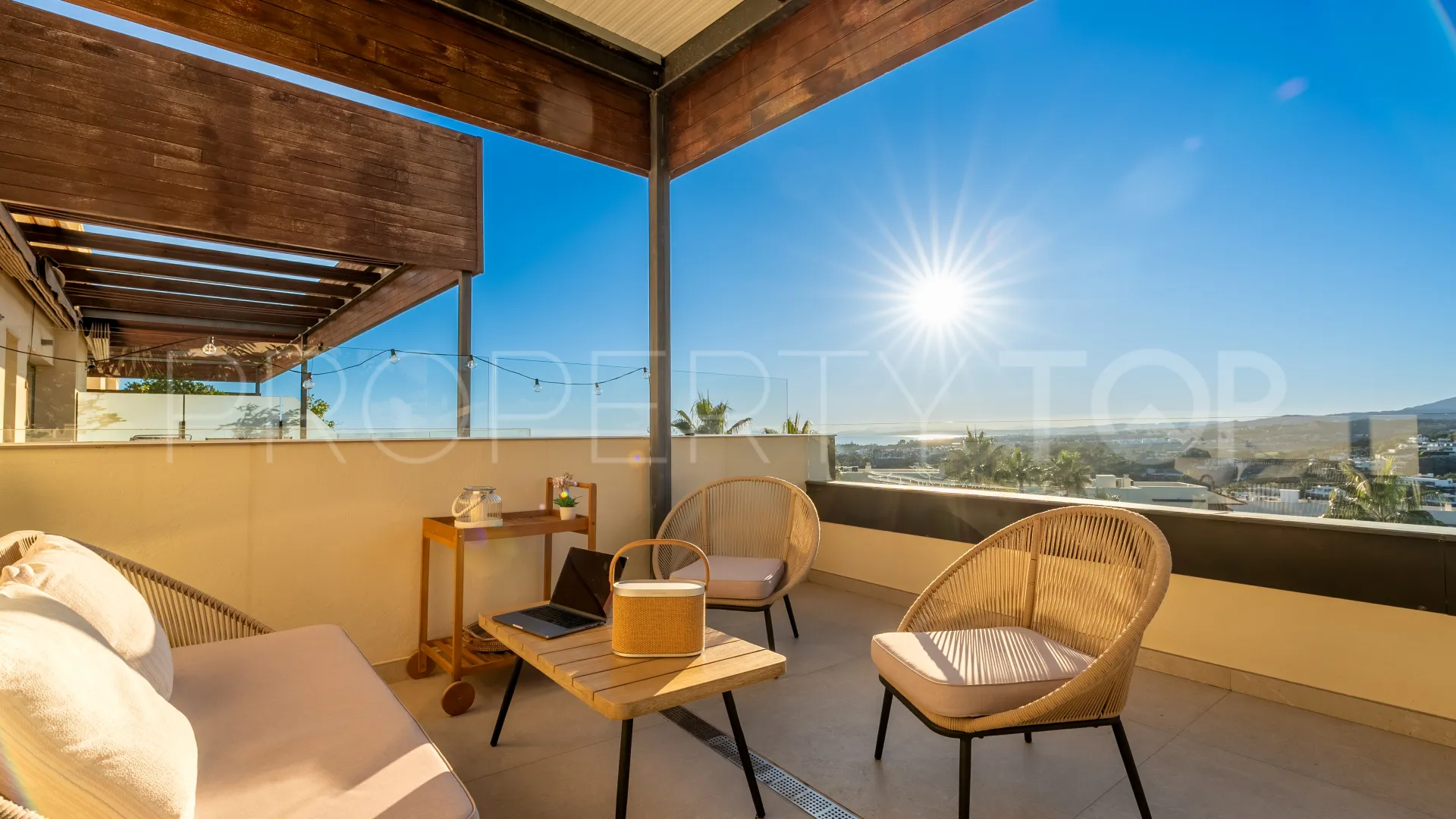 Benahavis apartment for sale