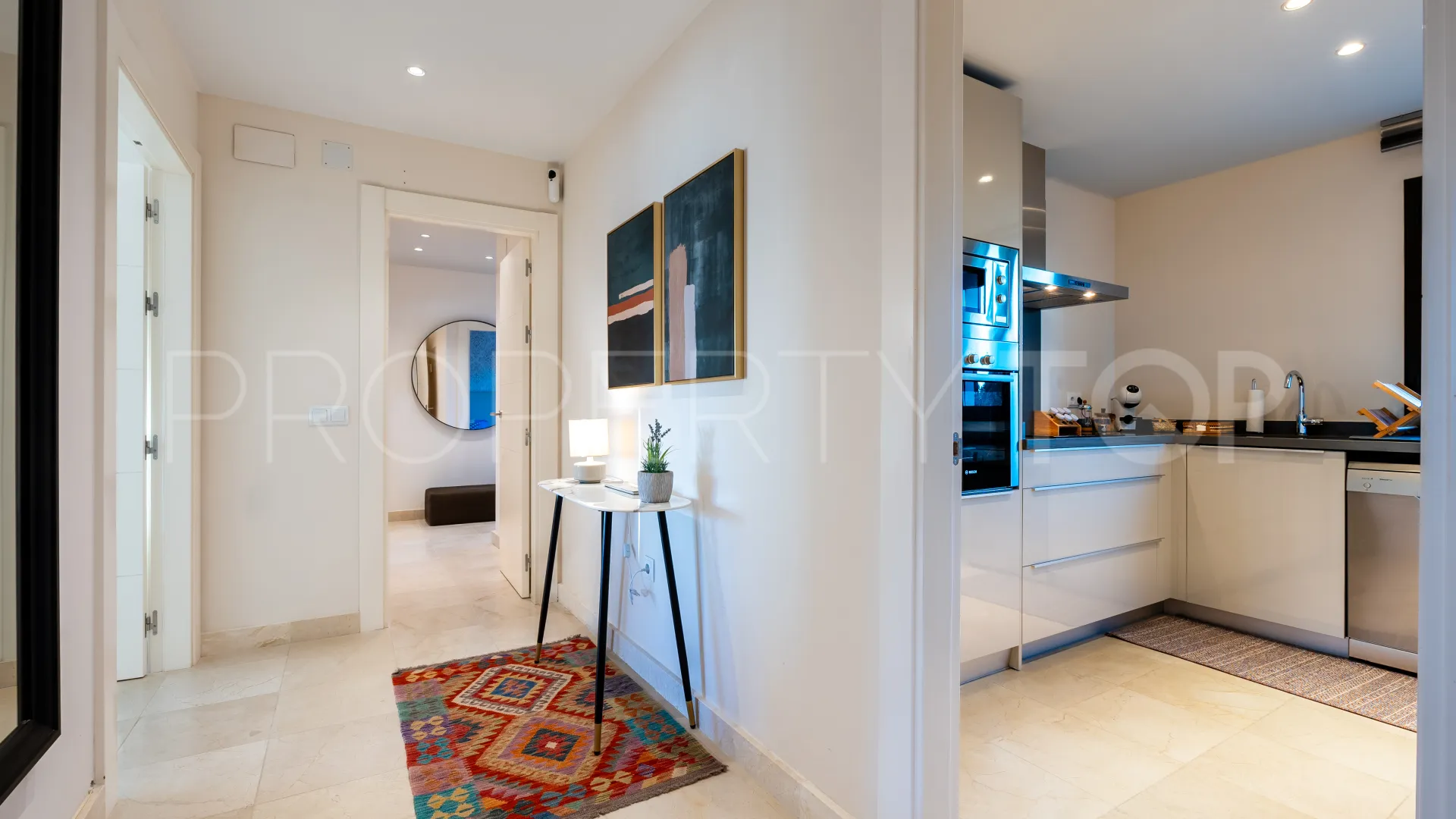 Benahavis apartment for sale