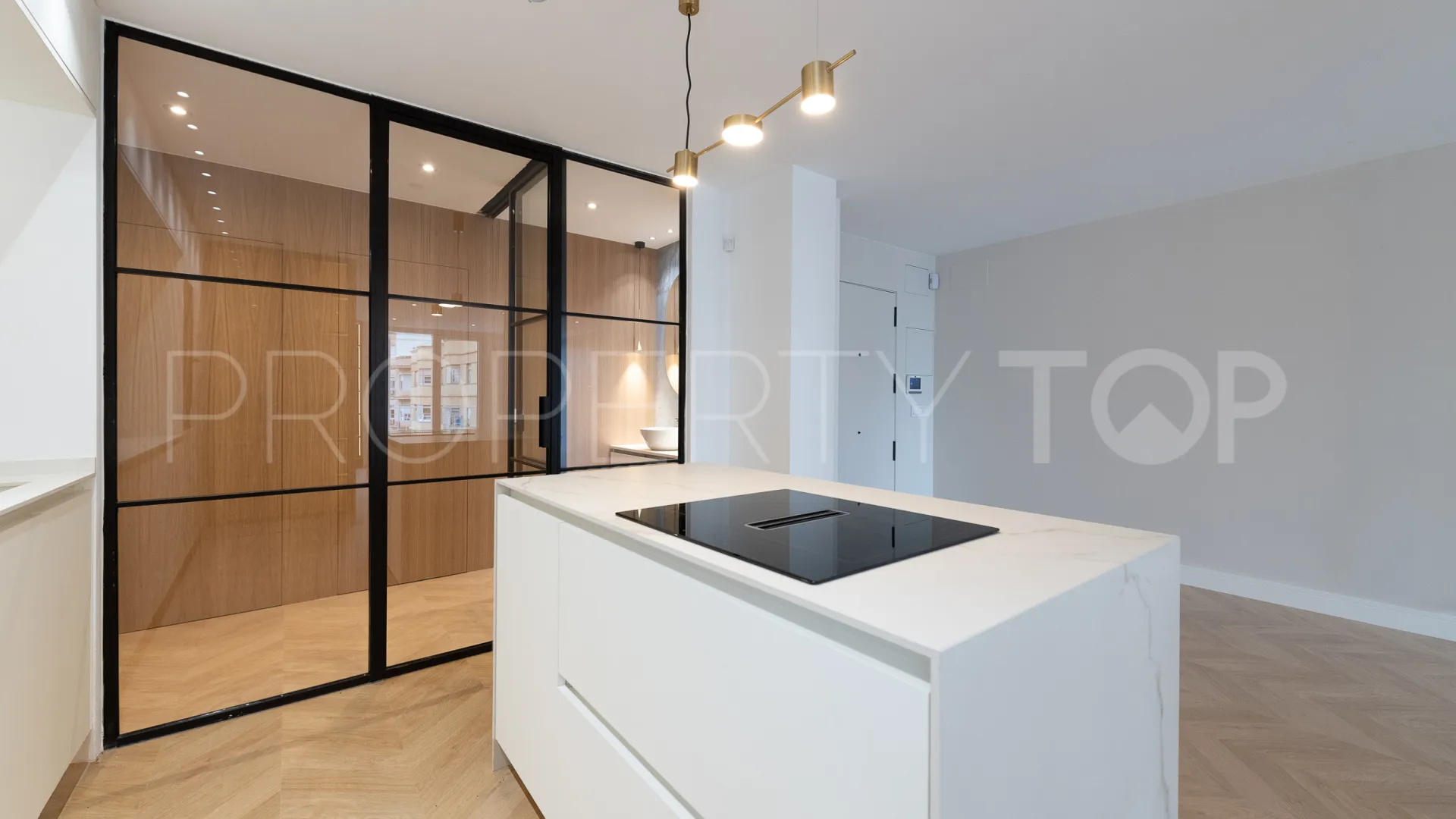 Malaga, apartamento en venta con 3 dormitorios