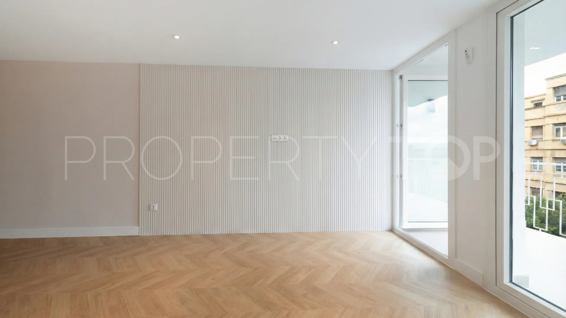 Malaga, apartamento en venta con 3 dormitorios