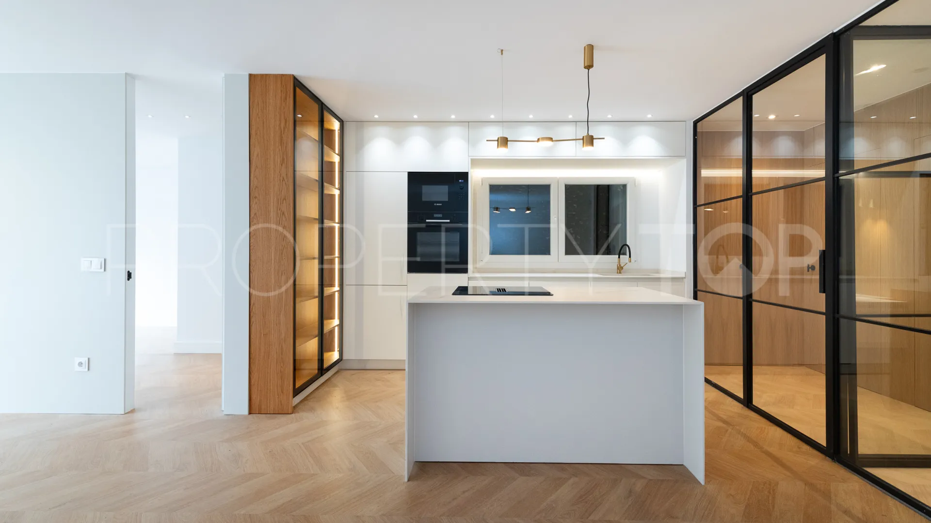 Malaga, apartamento en venta con 3 dormitorios