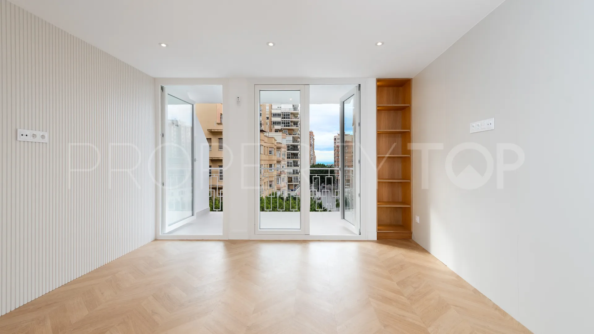 Malaga, apartamento en venta con 3 dormitorios