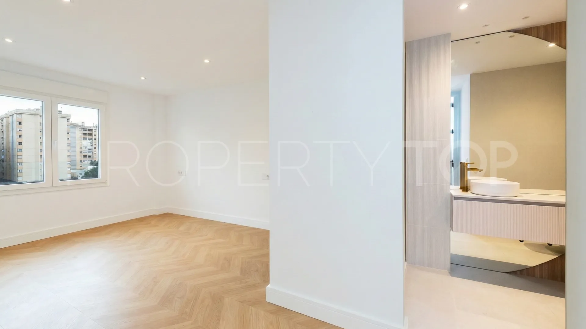Malaga, apartamento en venta con 3 dormitorios