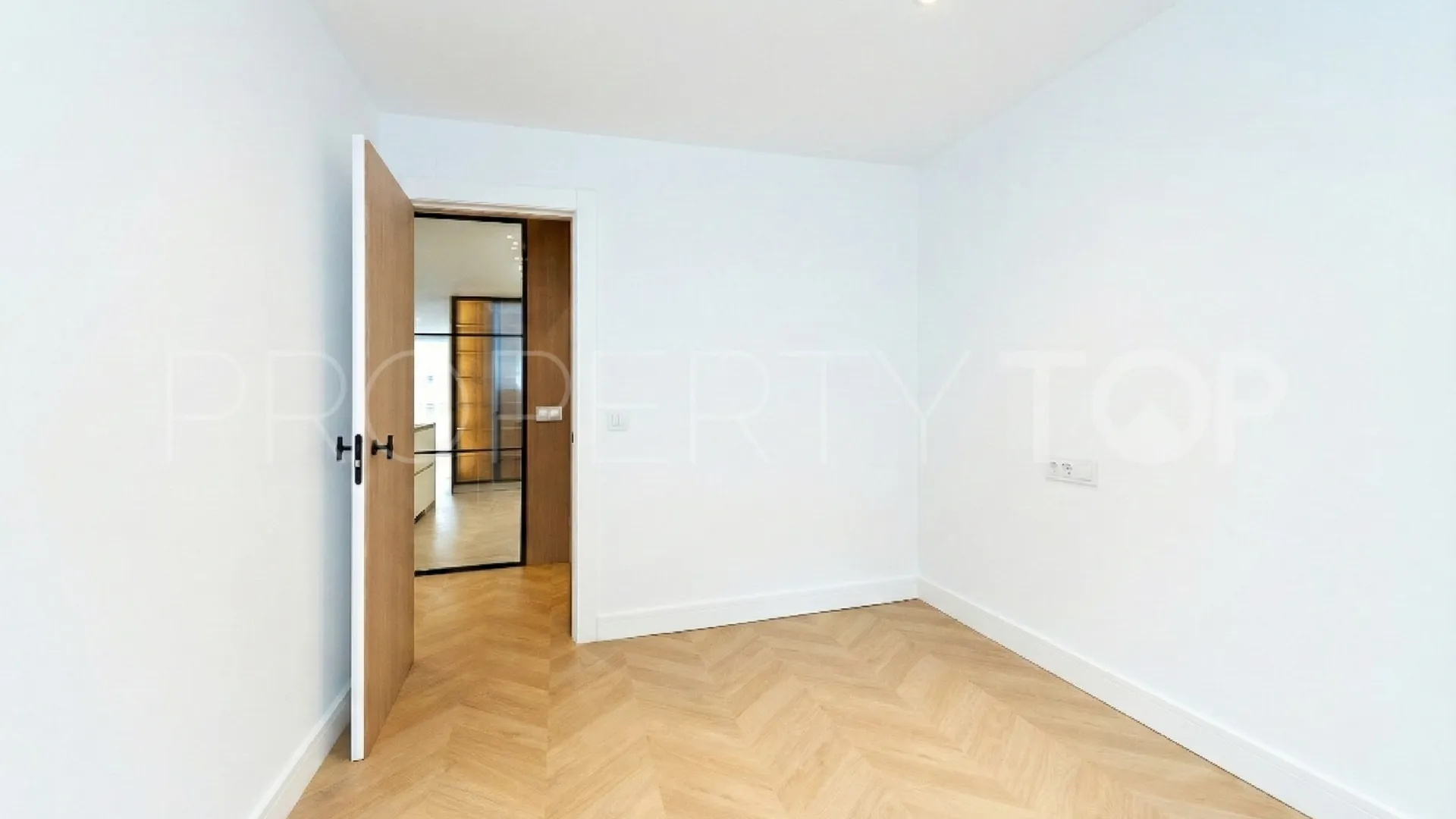 Malaga, apartamento en venta con 3 dormitorios